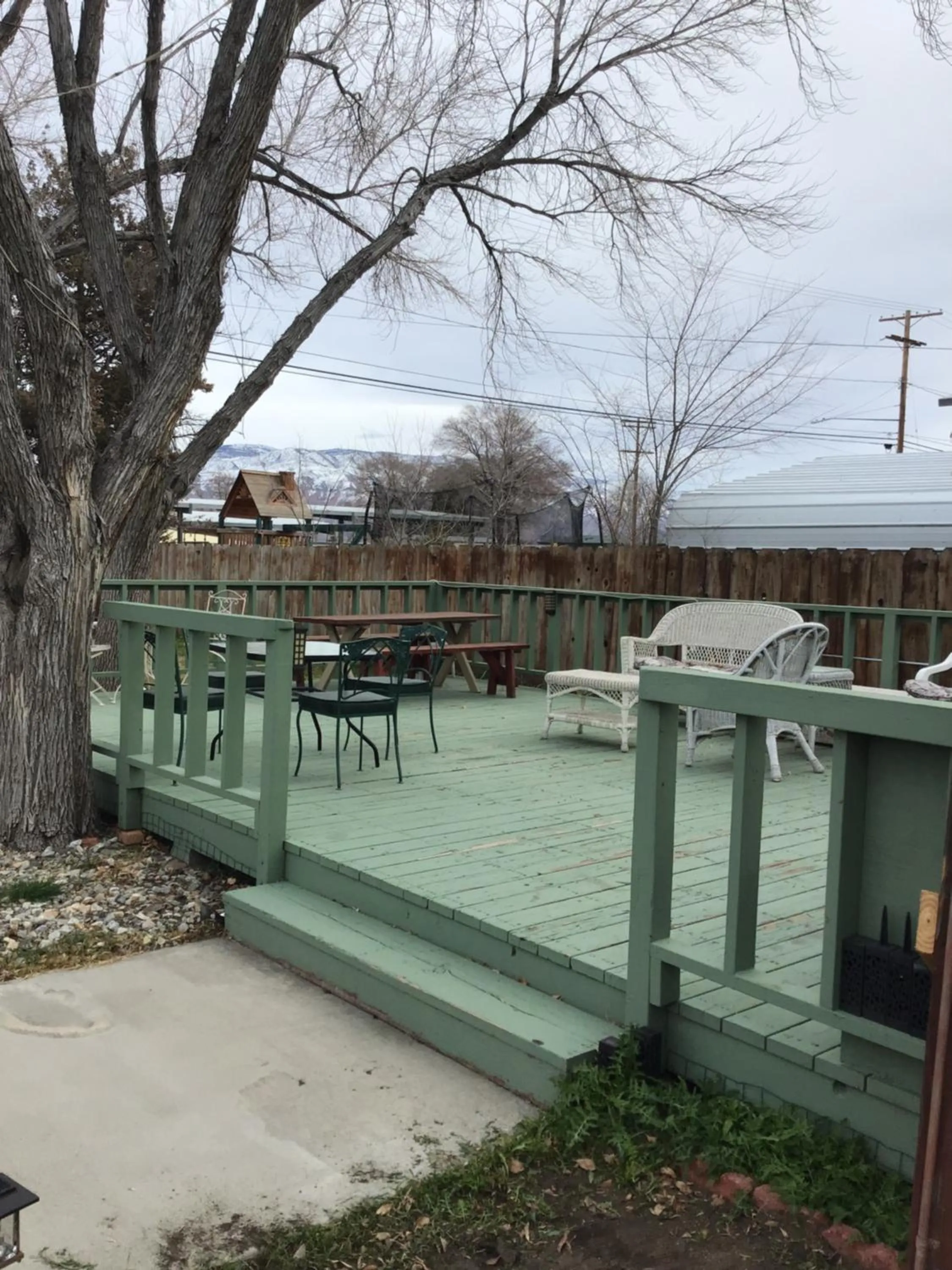 Patio in Starlight Motel