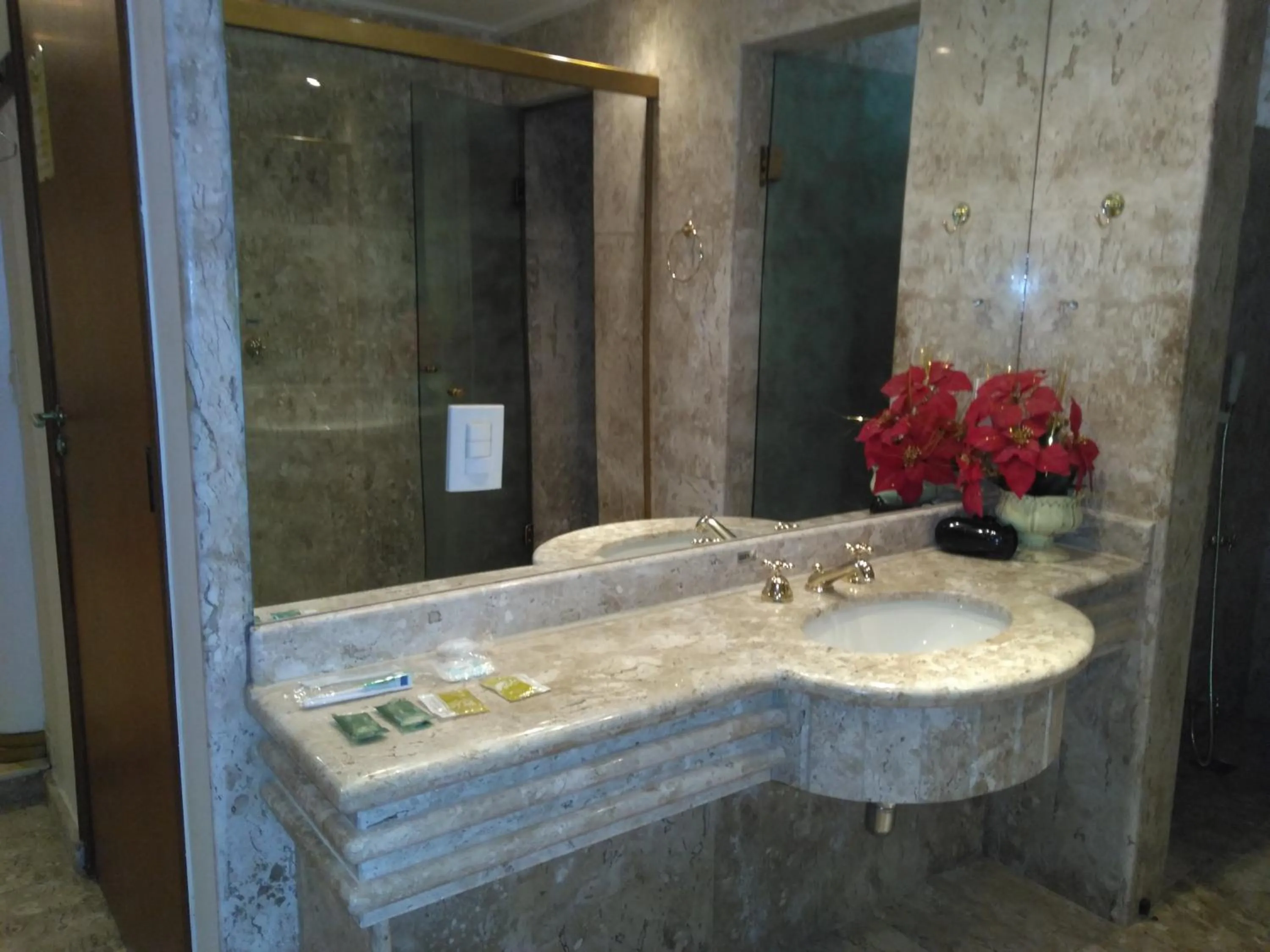 Suite with Sauna in Heru's Motel