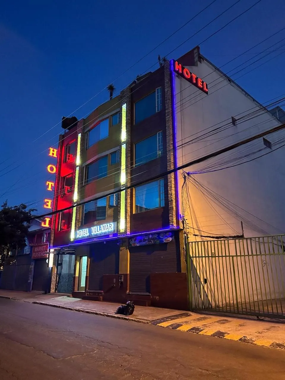 Property building in Hotel Villamar