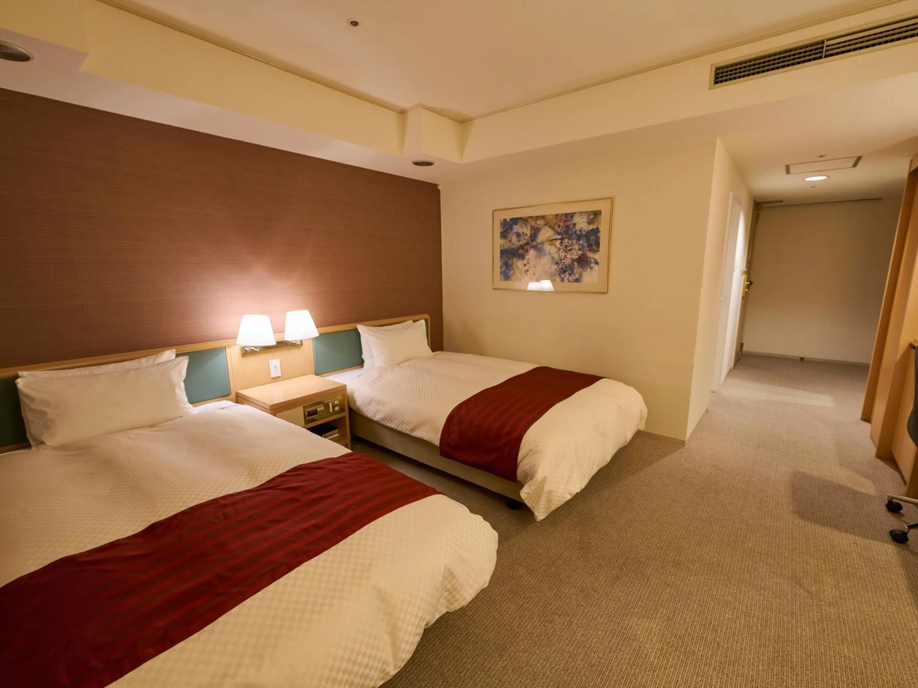 Photo of the whole room, Bed in Utsunomiya Tobu Hotel Grande