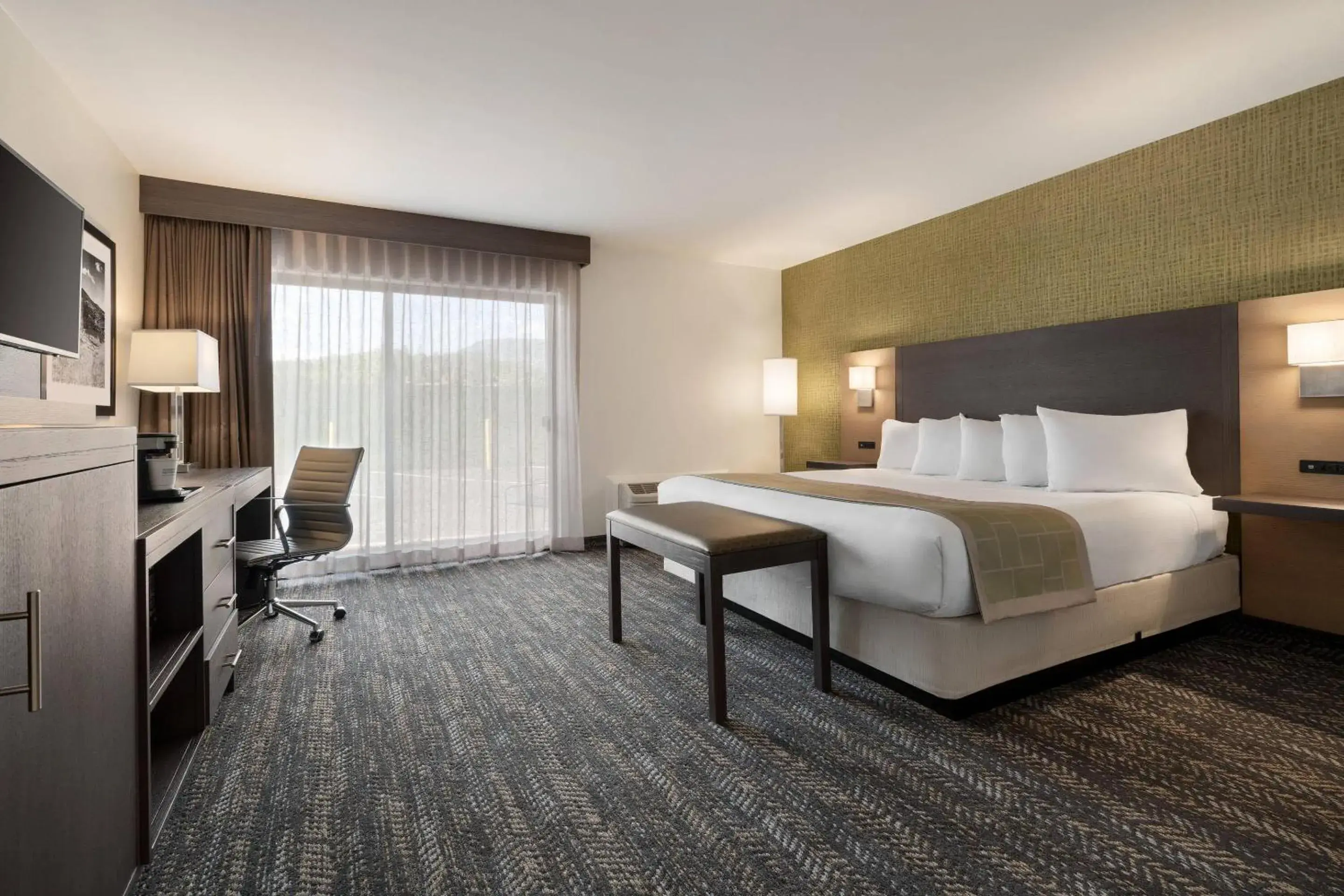 Bedroom, Bed in The Kendrick Hotel, an Ascend Collection Hotel Bedroom, Bed in The Kendrick Hotel, an Ascend Collection Hotel