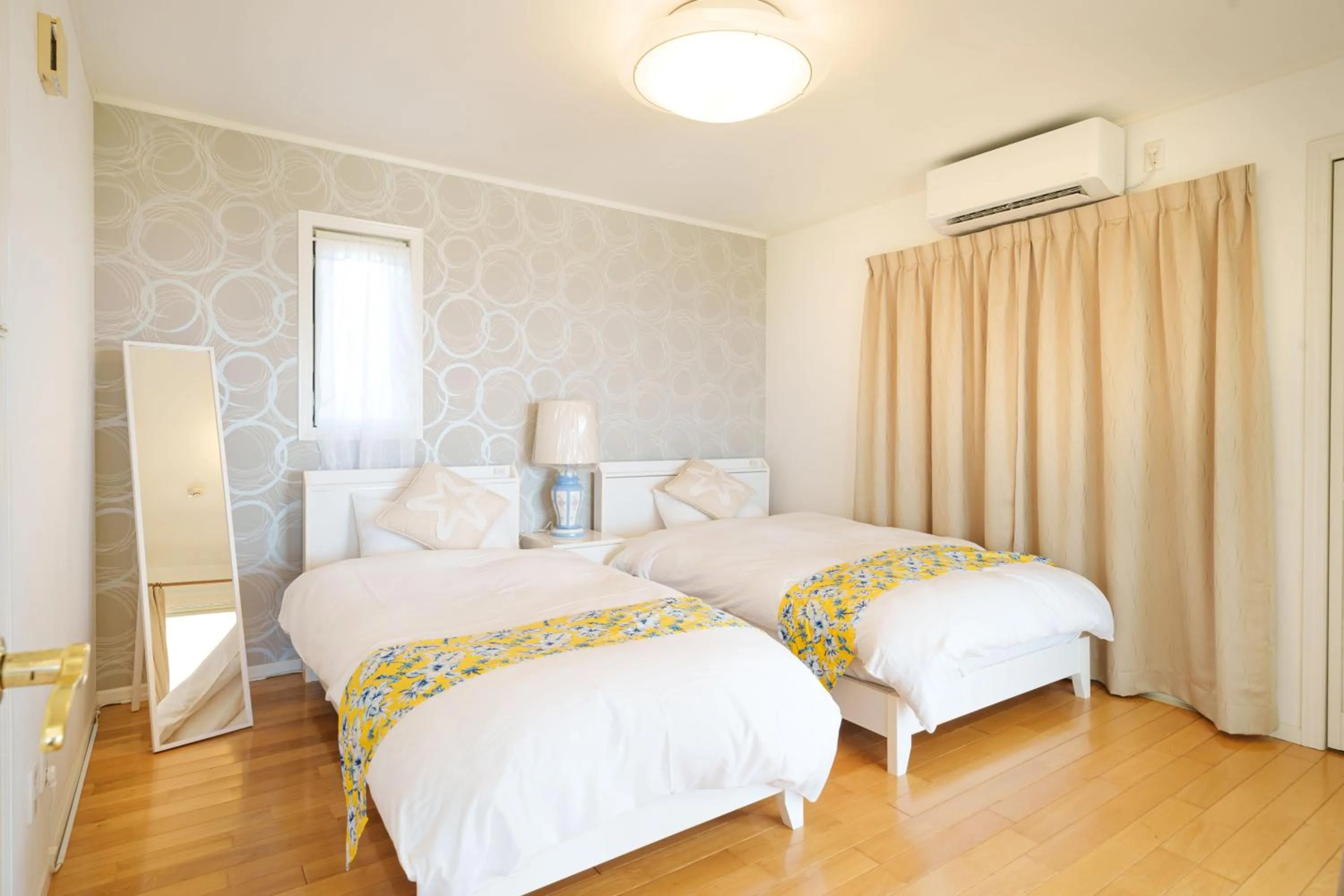 Bedroom, Bed in Hills Villa Miyakojima