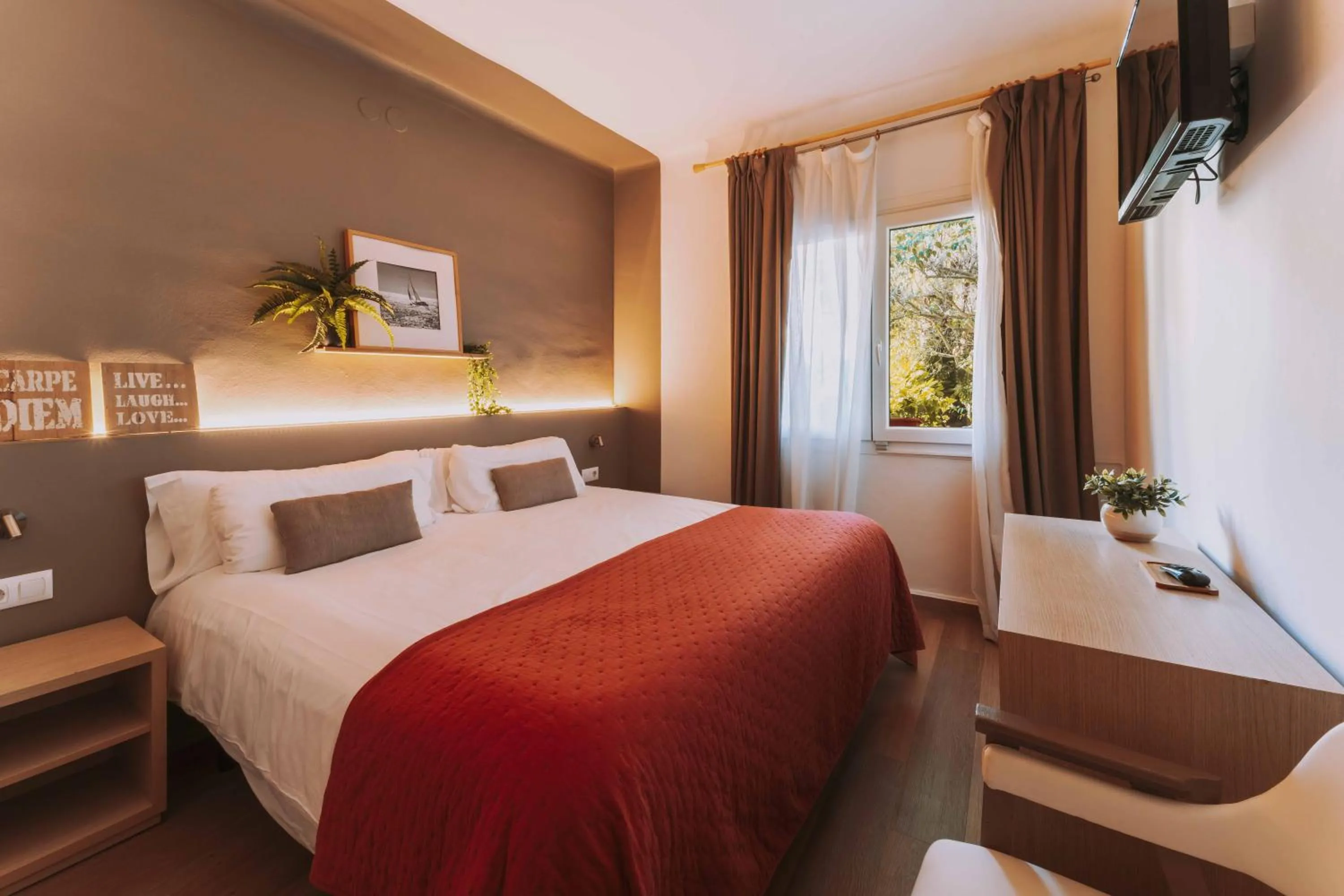 Bed in Hotel Bell Repos