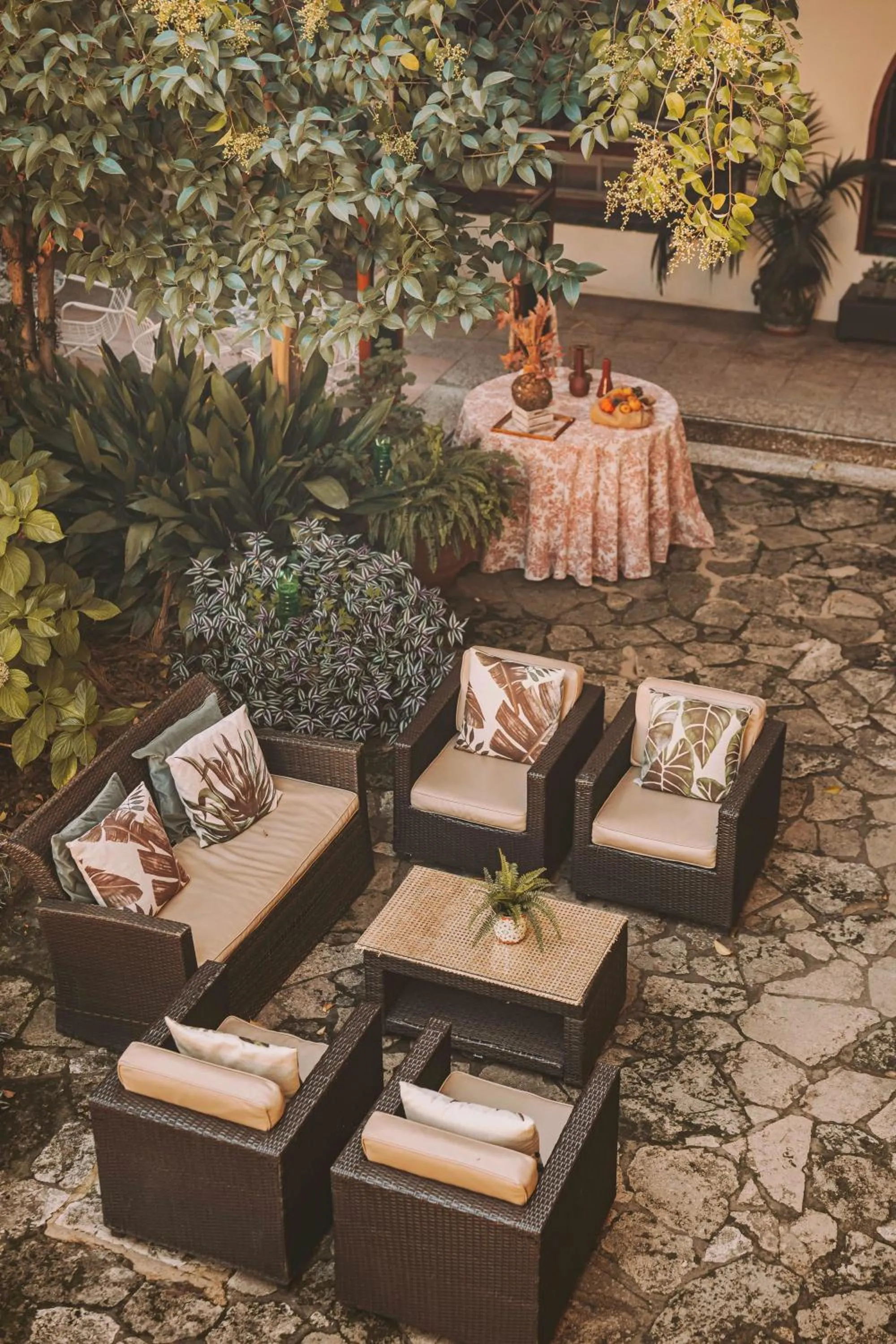 Patio in Hotel Bell Repos