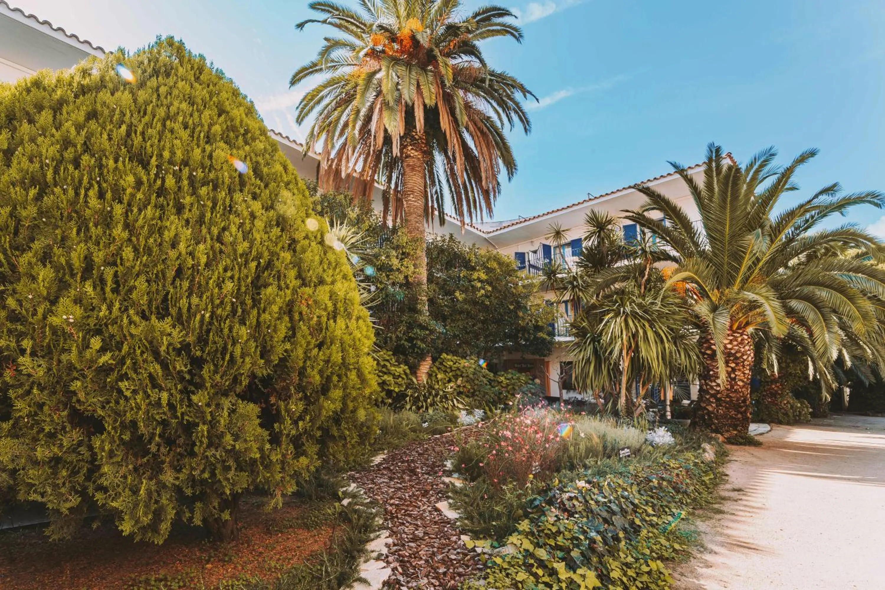 Property building in Hotel Bell Repos