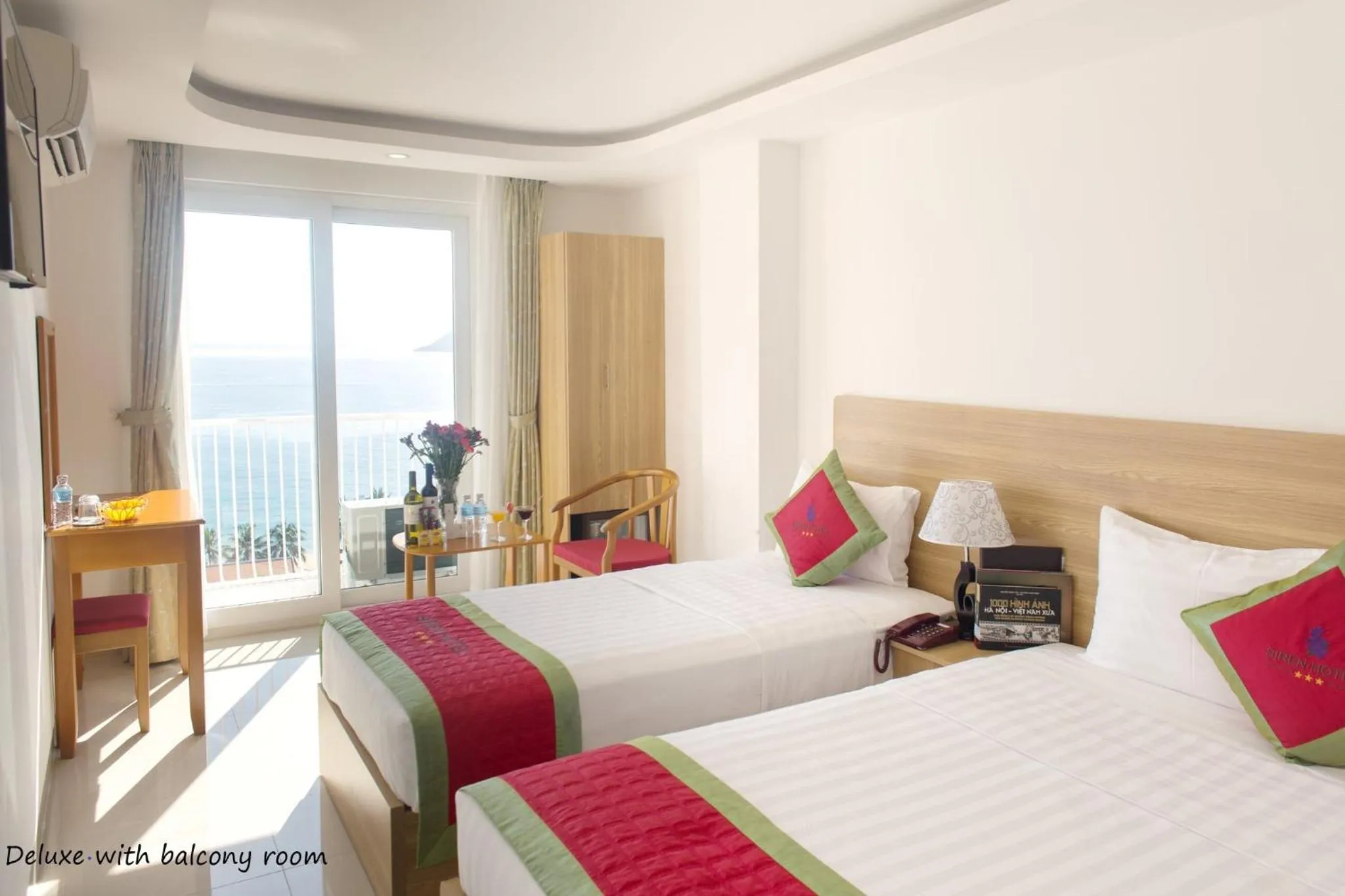 Sea view, Bed in Siren Flower Hotel