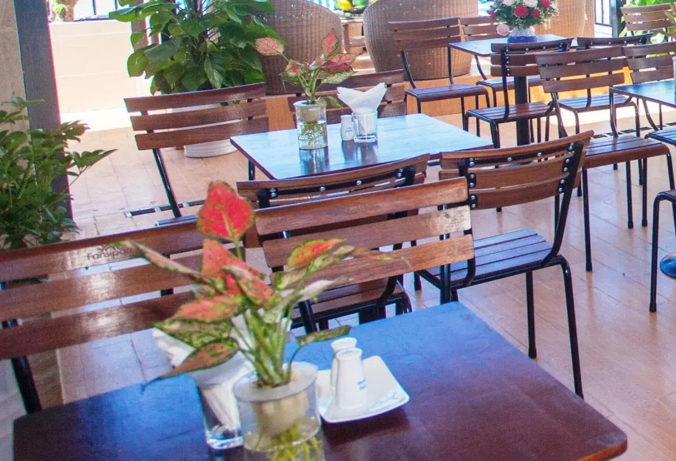 Restaurant/places to eat in Siren Flower Hotel Restaurant/places to eat in Siren Flower Hotel