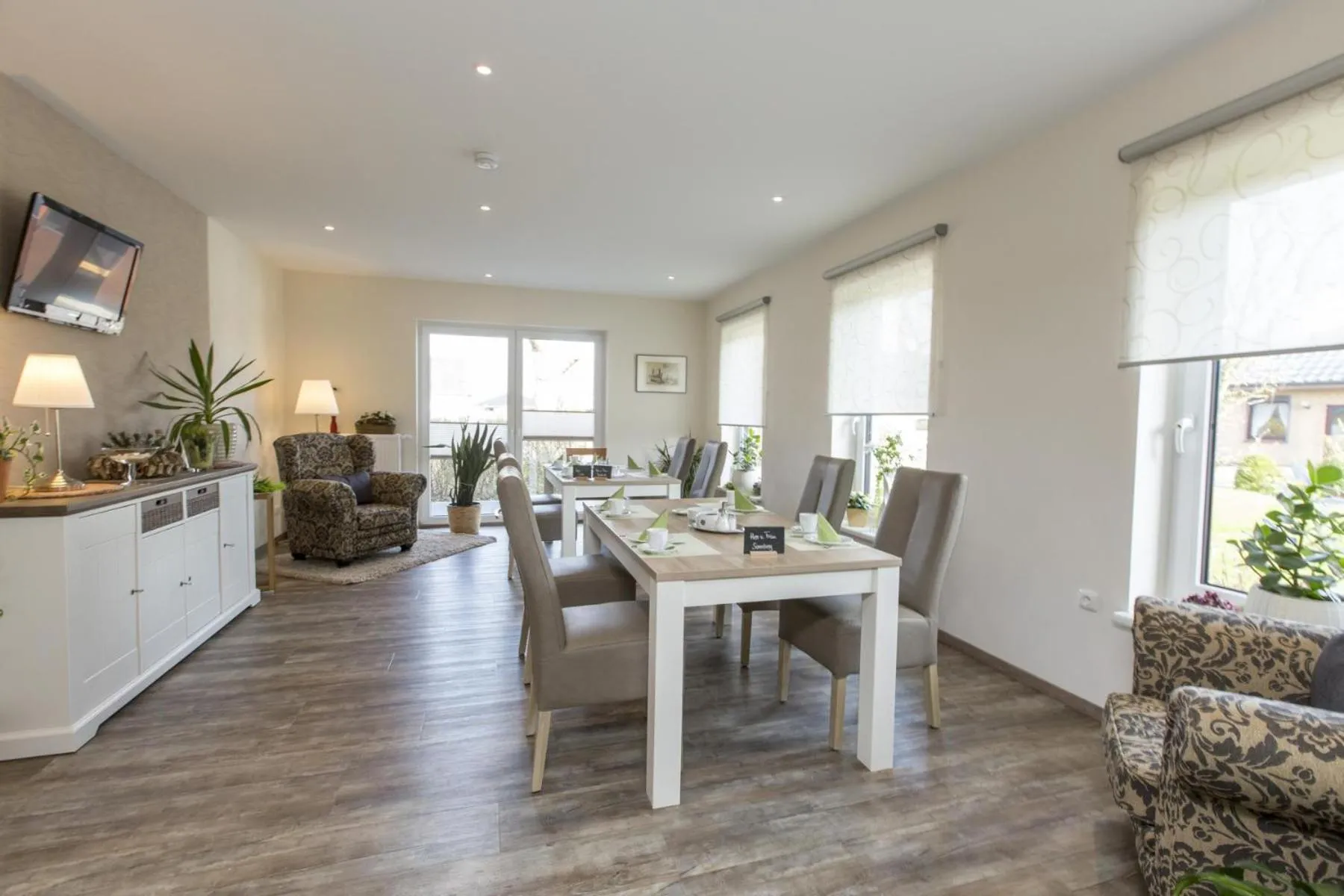 Dining area in Deichhotel Grube