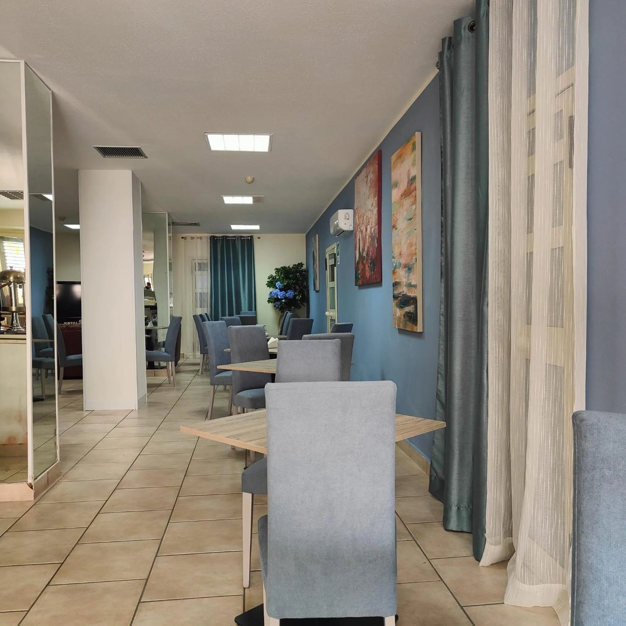 Breakfast in Hotel Sirio