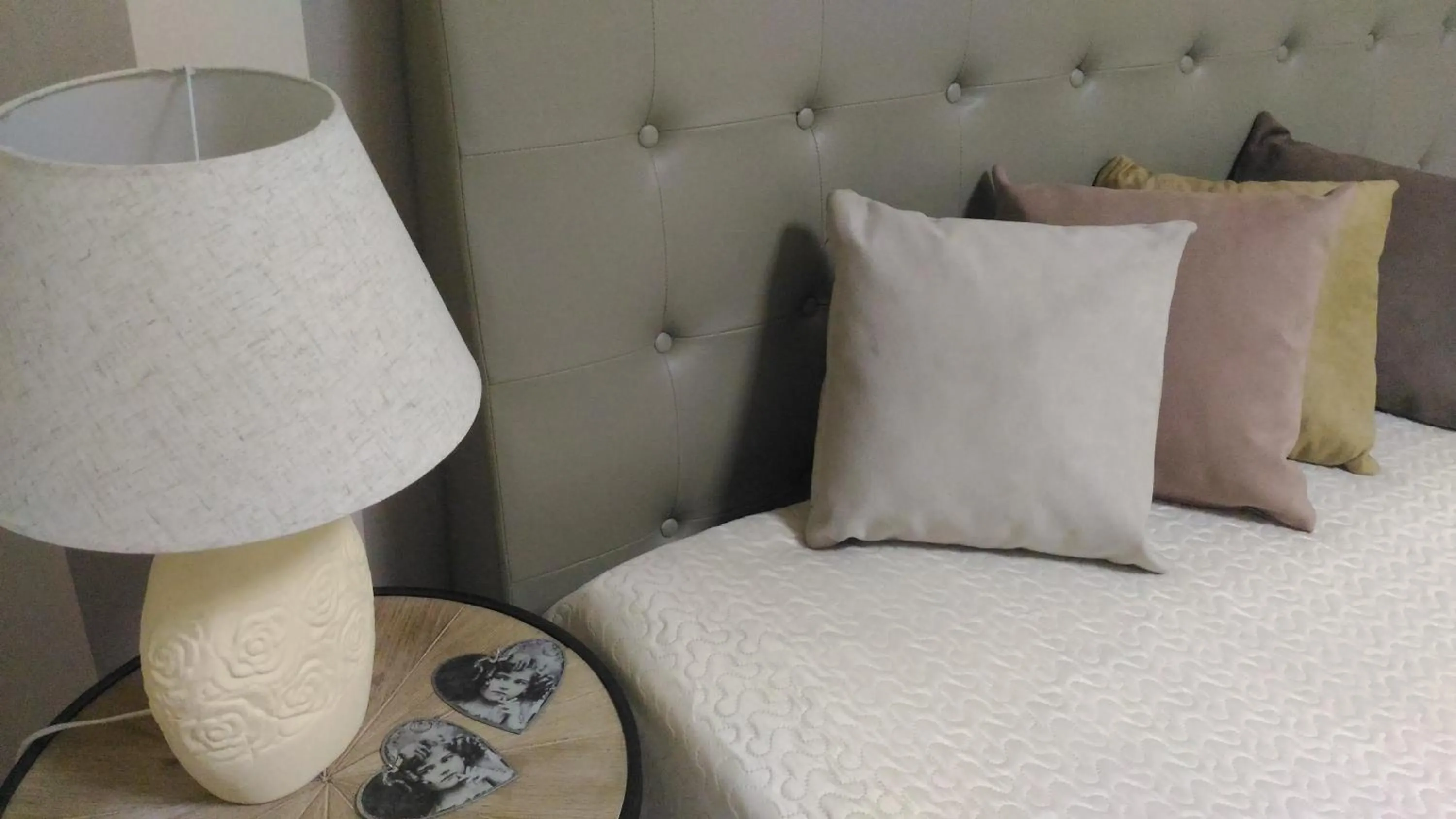 Decorative detail, Bed in Hotel Sirio