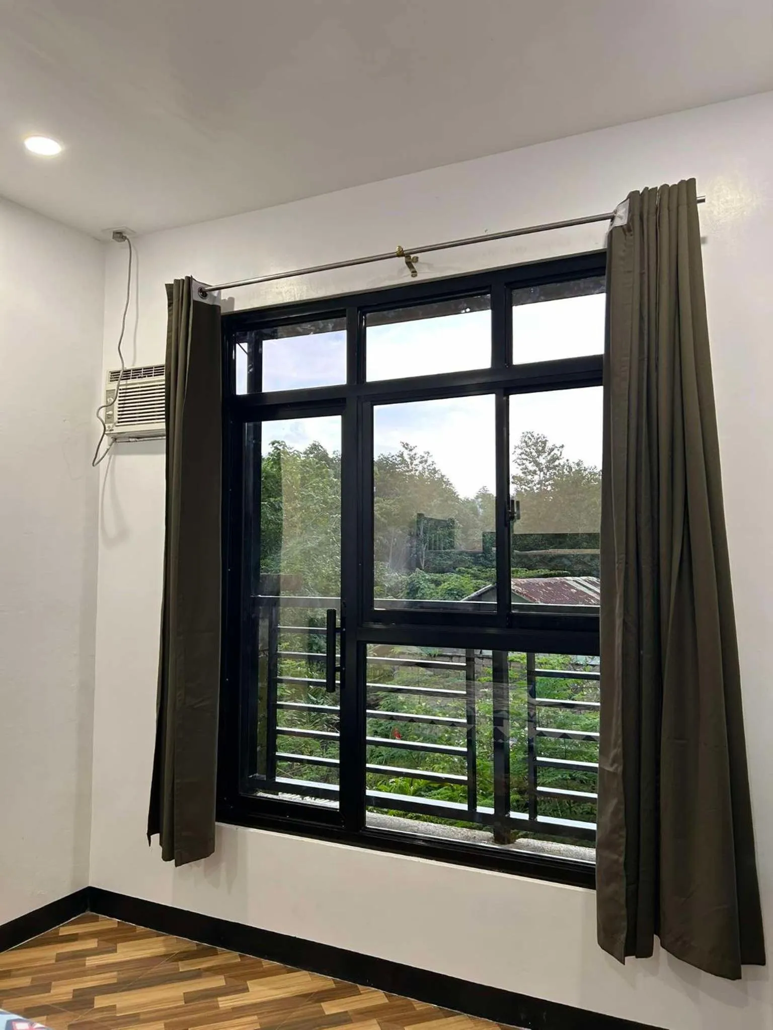 View (from property/room) in Seaslugs Travellers Inn