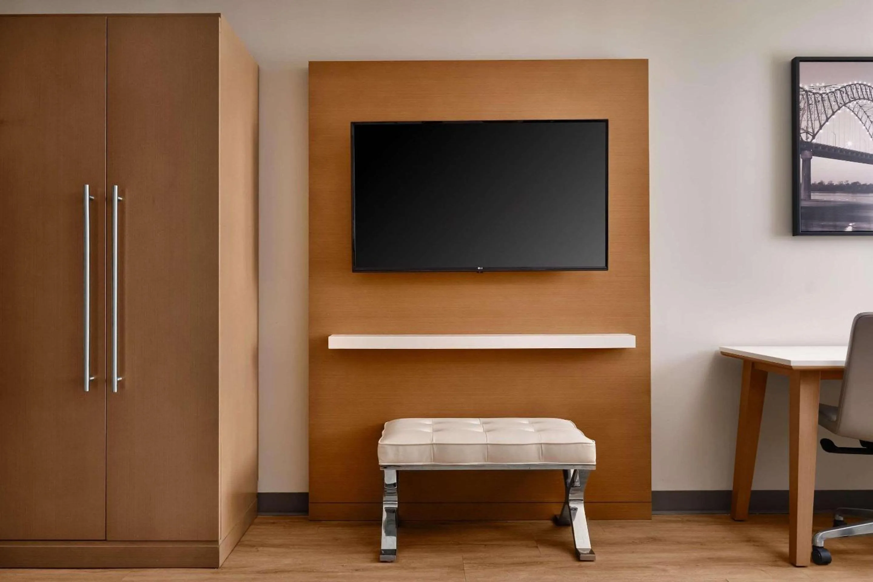 Bedroom in Radisson Hotel West Memphis