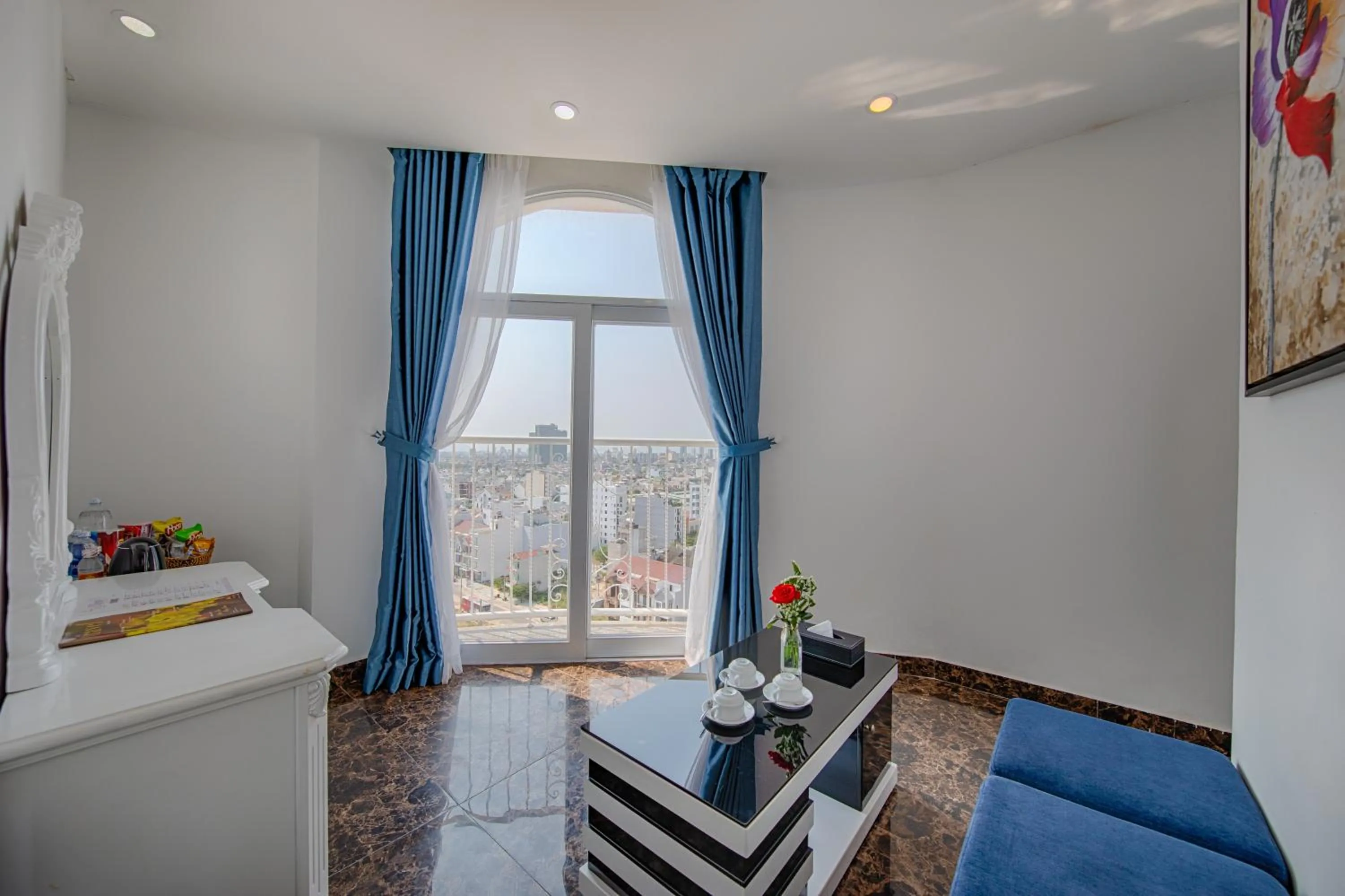 Seating area in SEA QUEEN Hotel