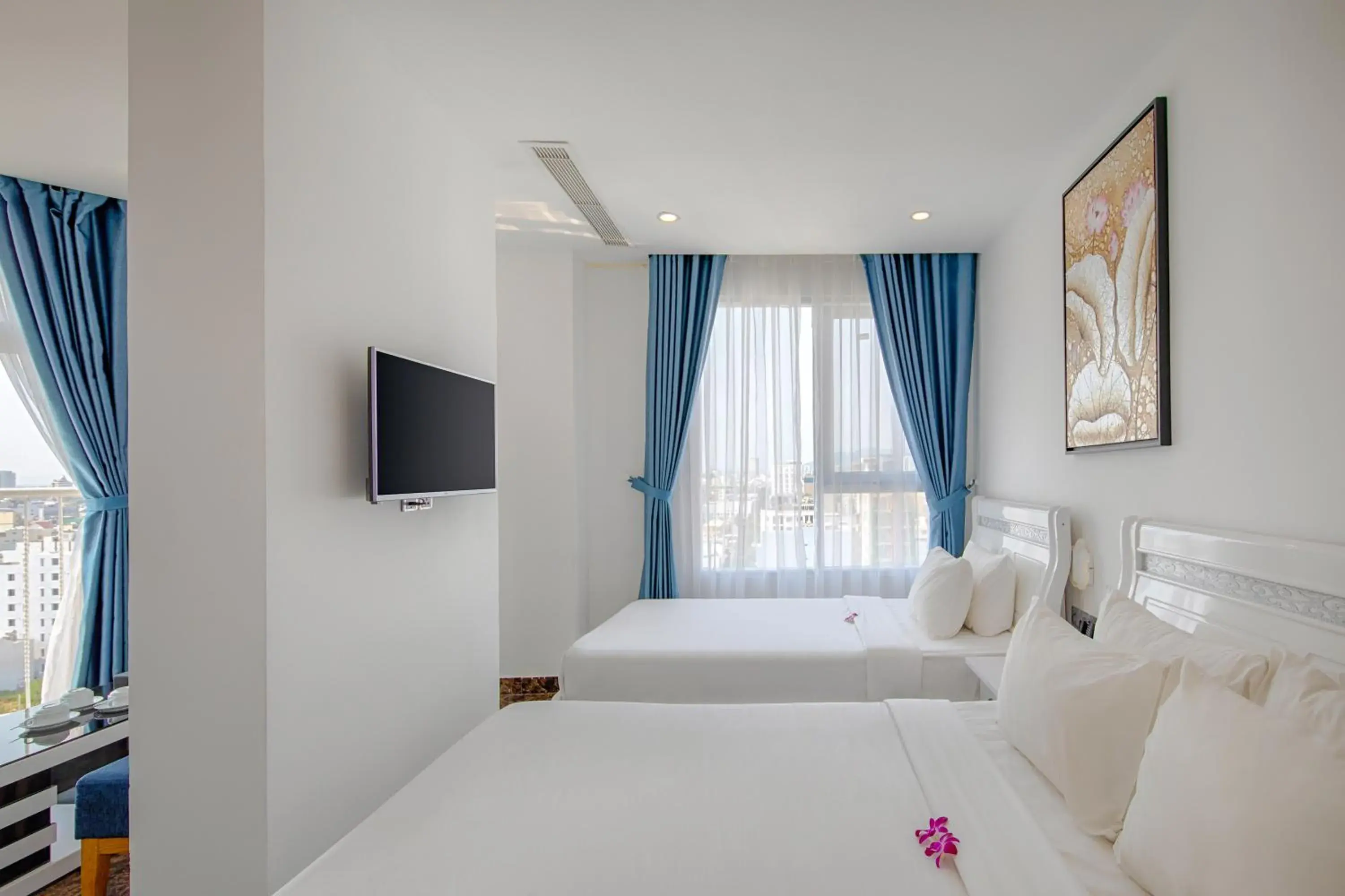 Photo of the whole room, Bed in SEA QUEEN Hotel Photo of the whole room, Bed in SEA QUEEN Hotel