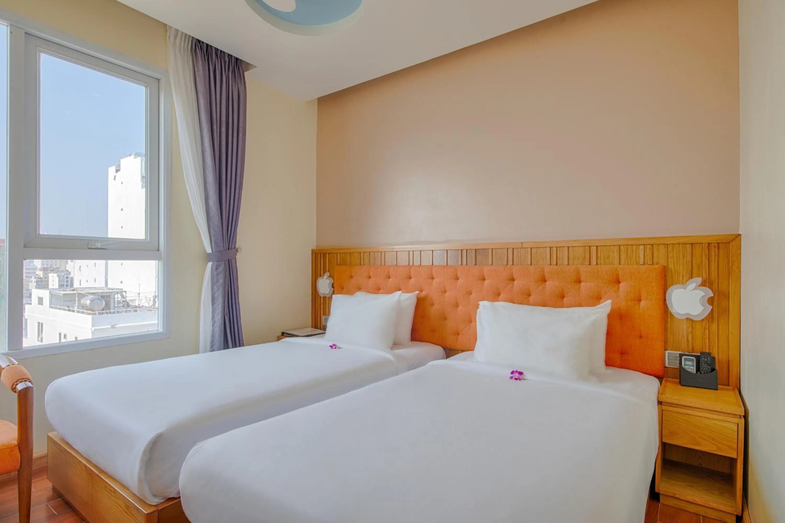 Bed in SEA QUEEN Hotel