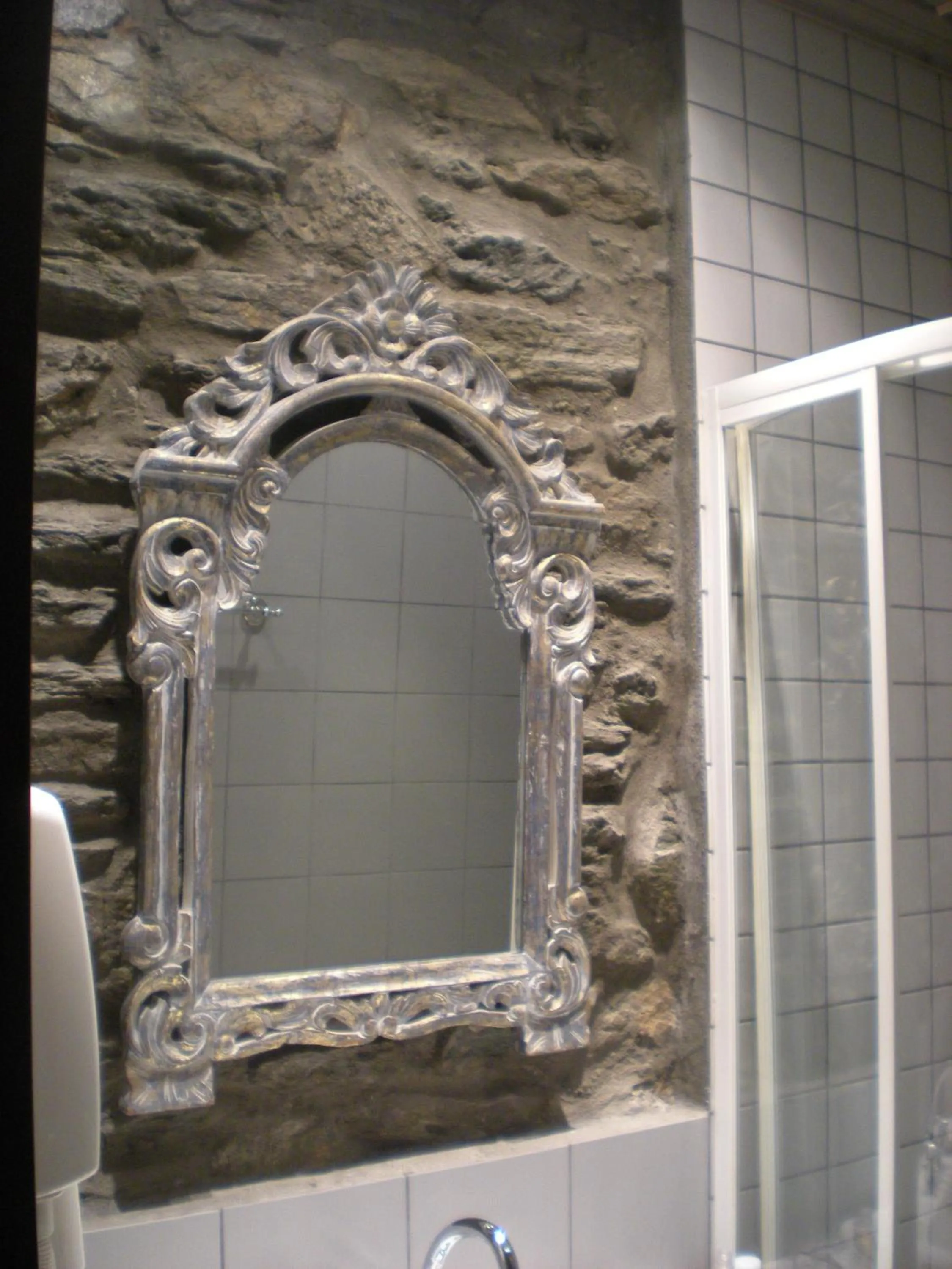 Bathroom in Palio Eleotrivio Guesthouse