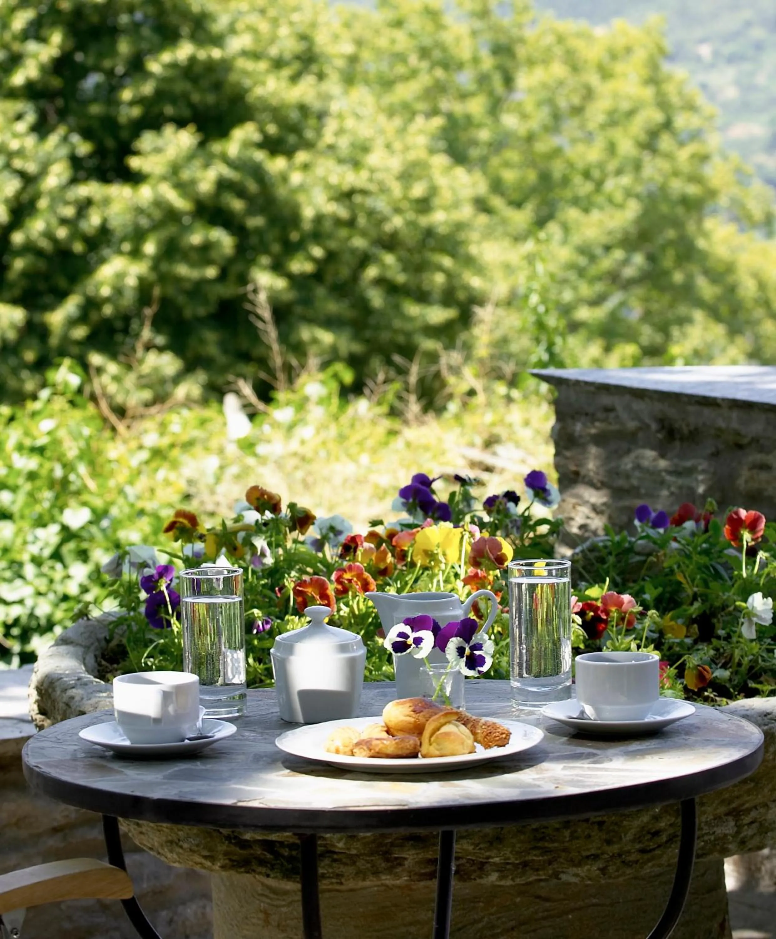 Breakfast in Palio Eleotrivio Guesthouse