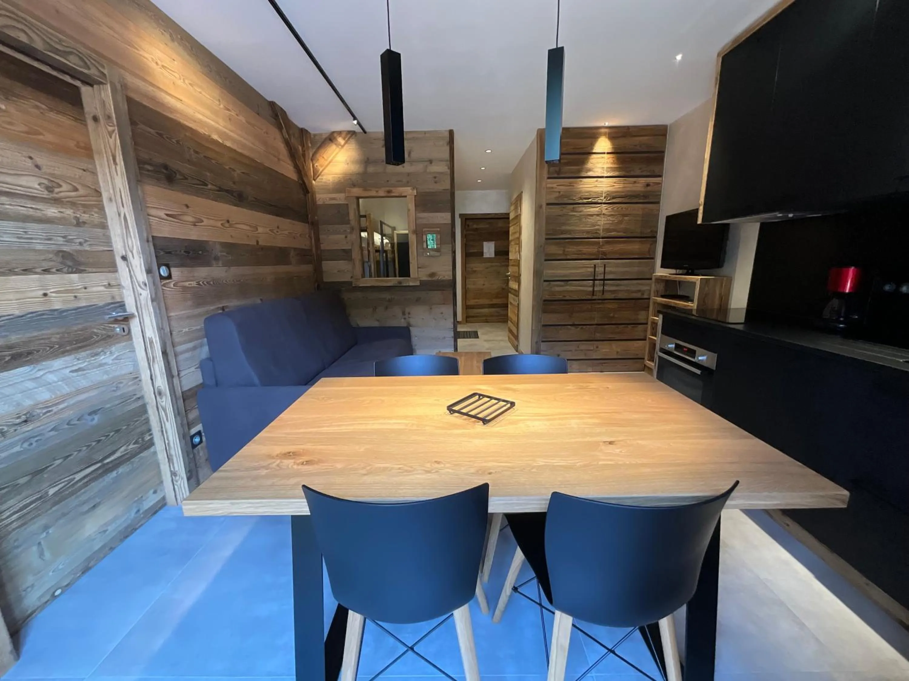 Kitchen or kitchenette in Gite Roche Des Ducs avec Piscine toute l'année, Spa, Sauna, Hammam