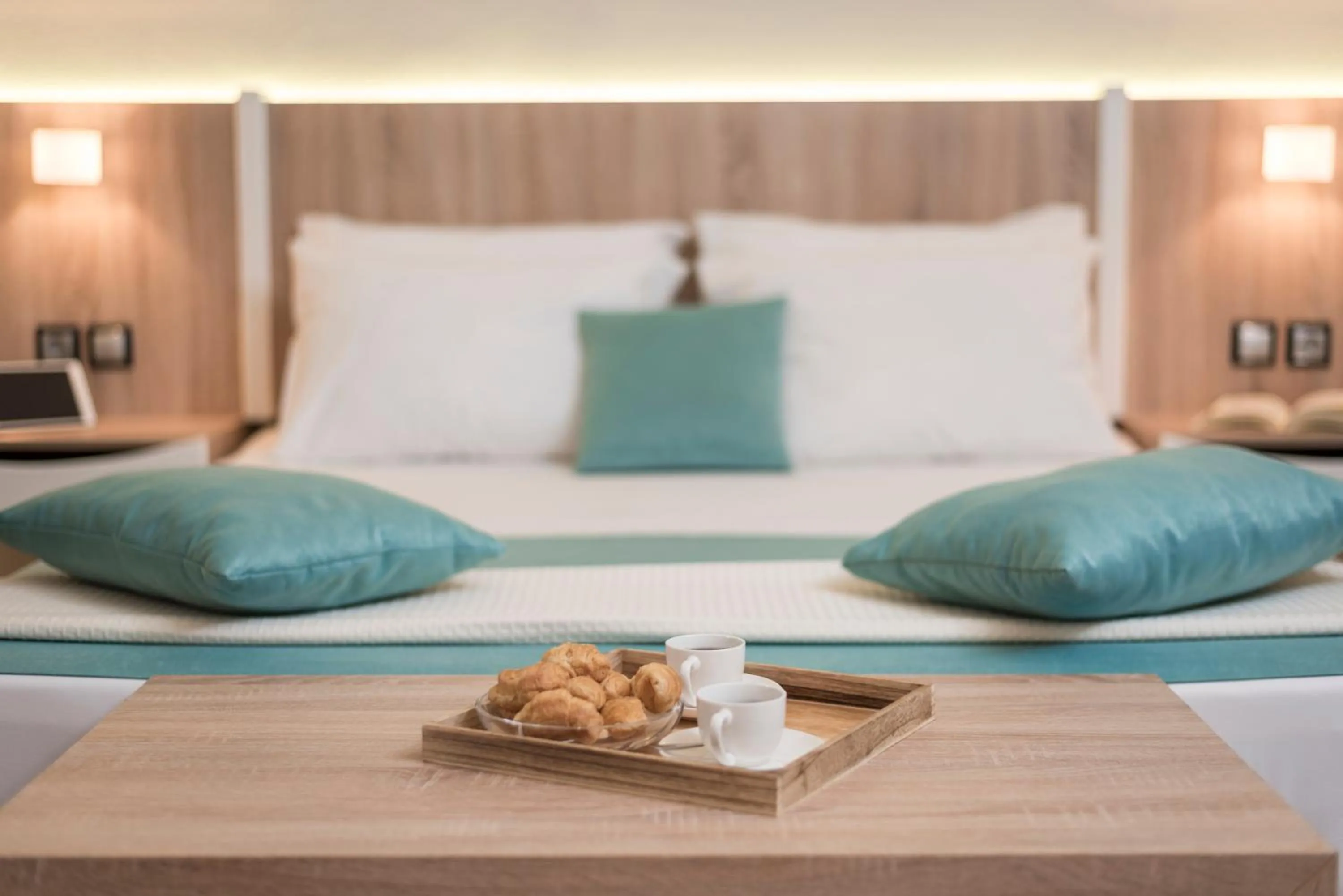 Bed in Sea & City Apartments