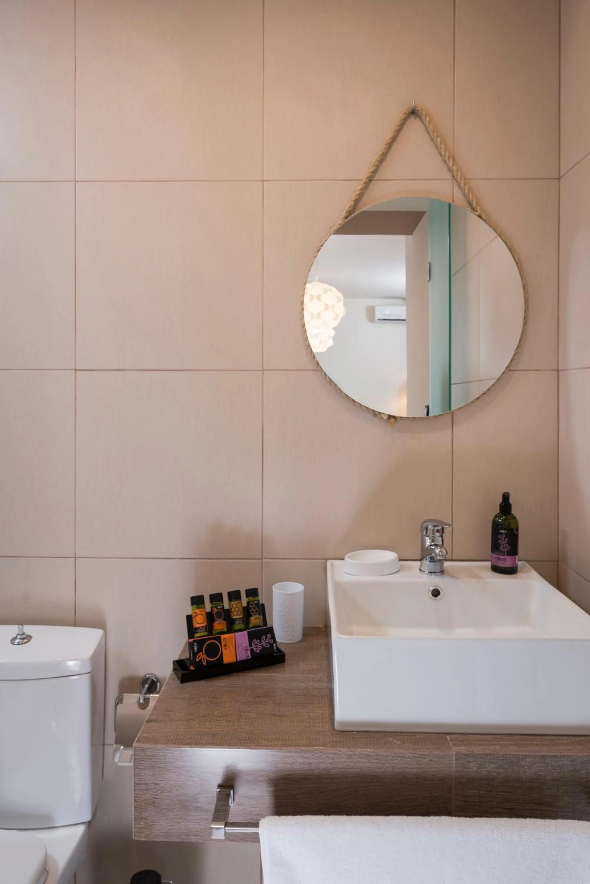 Bathroom in Sea & City Apartments