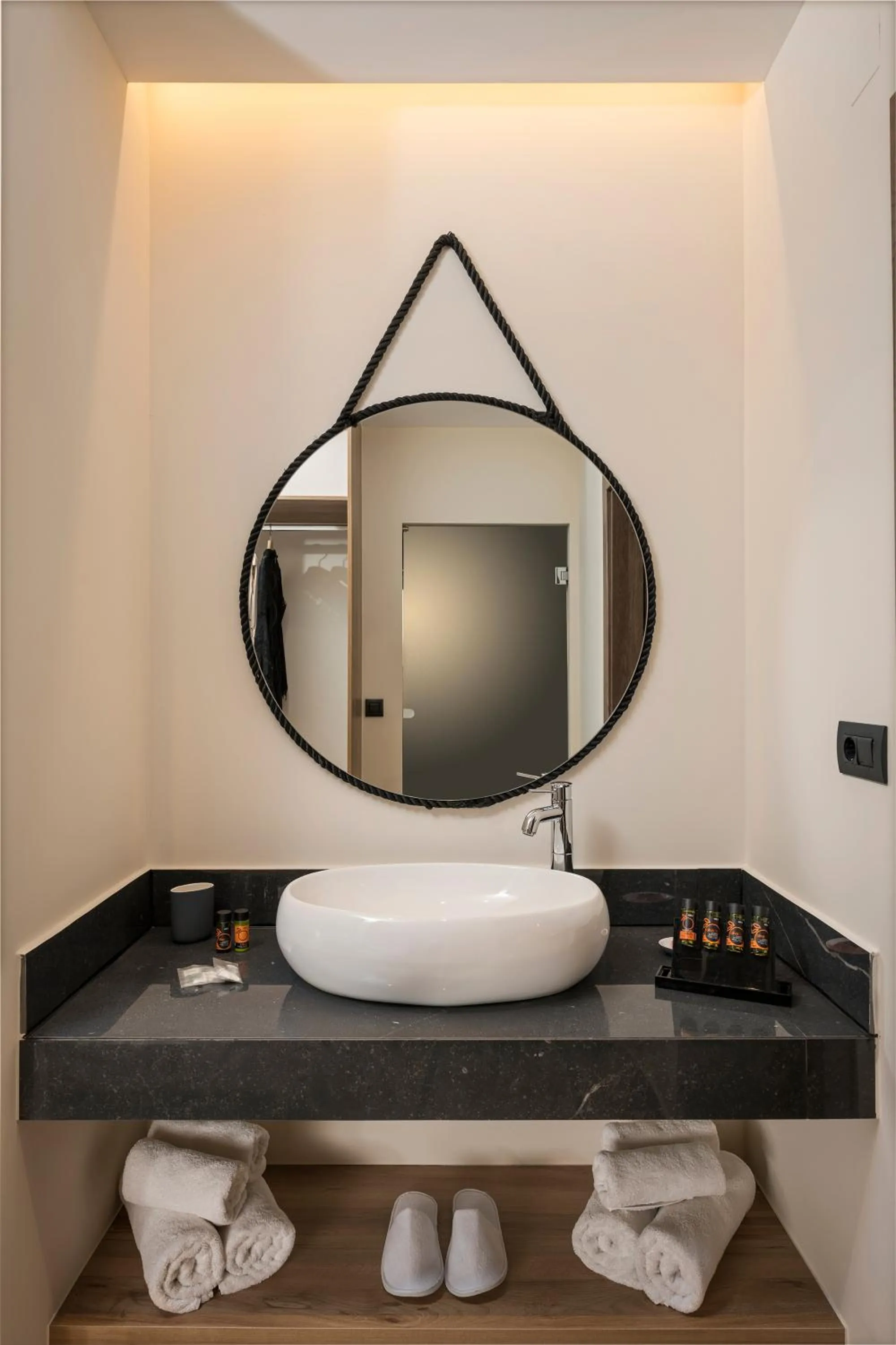 Bathroom in Sea & City Apartments