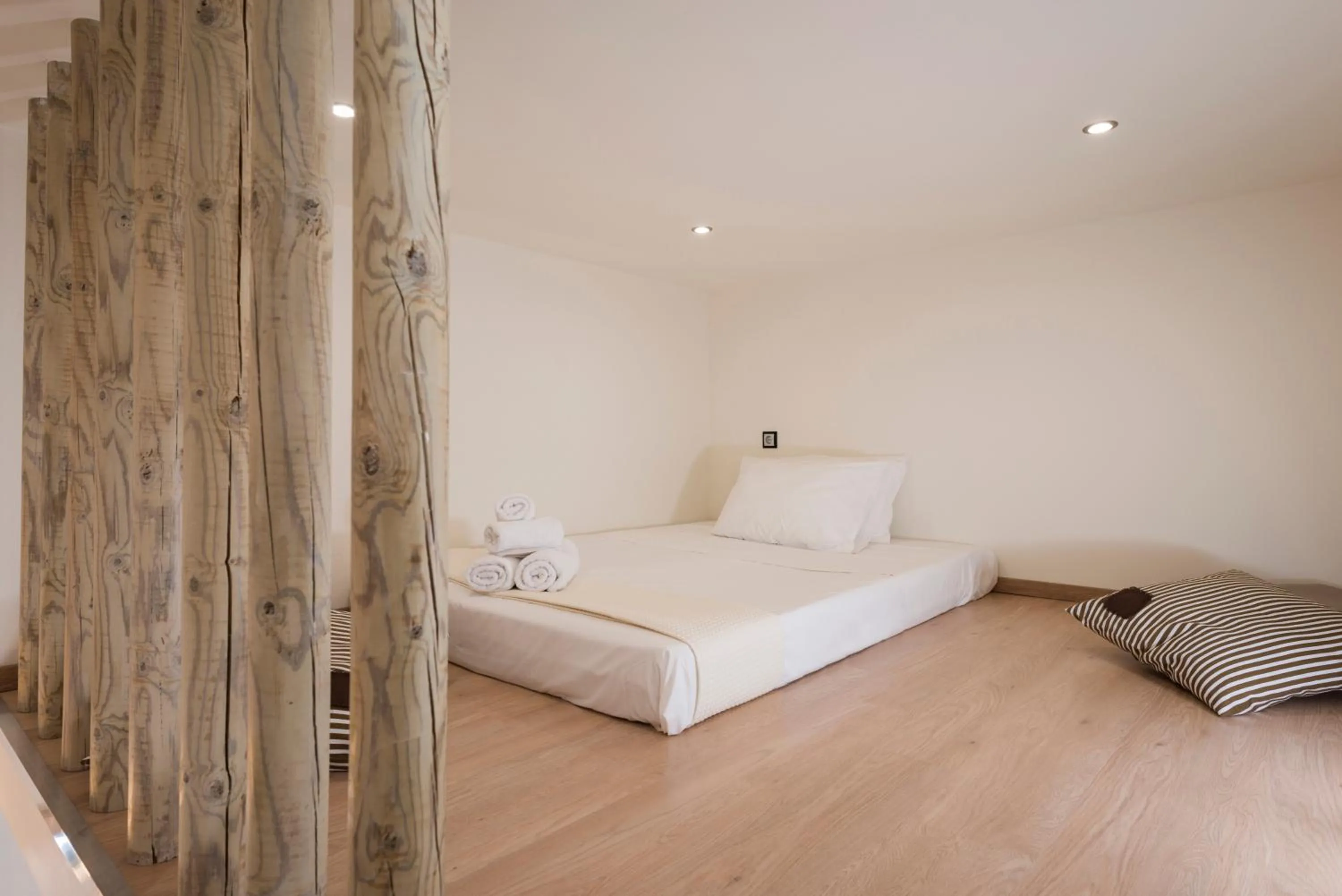 Bedroom, Bed in Sea & City Apartments