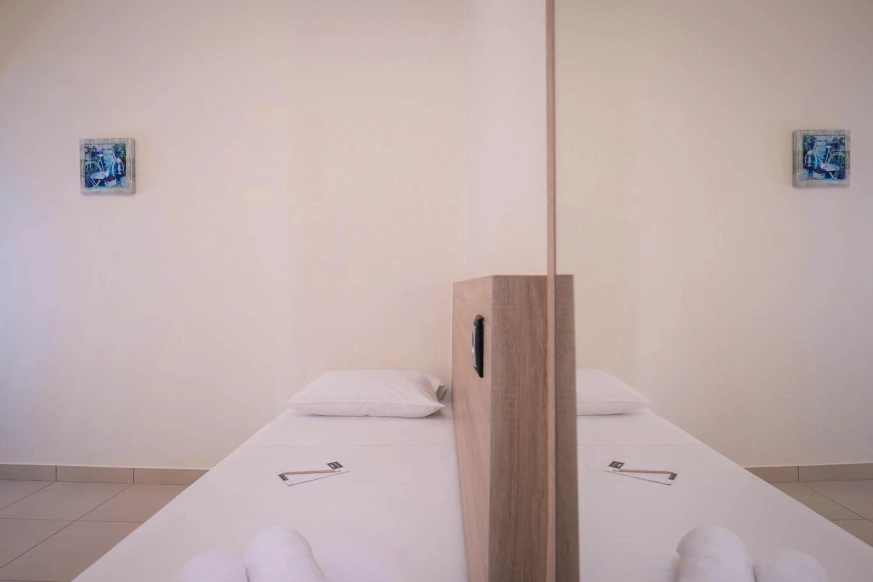 Other, Bed in Sea & City Apartments