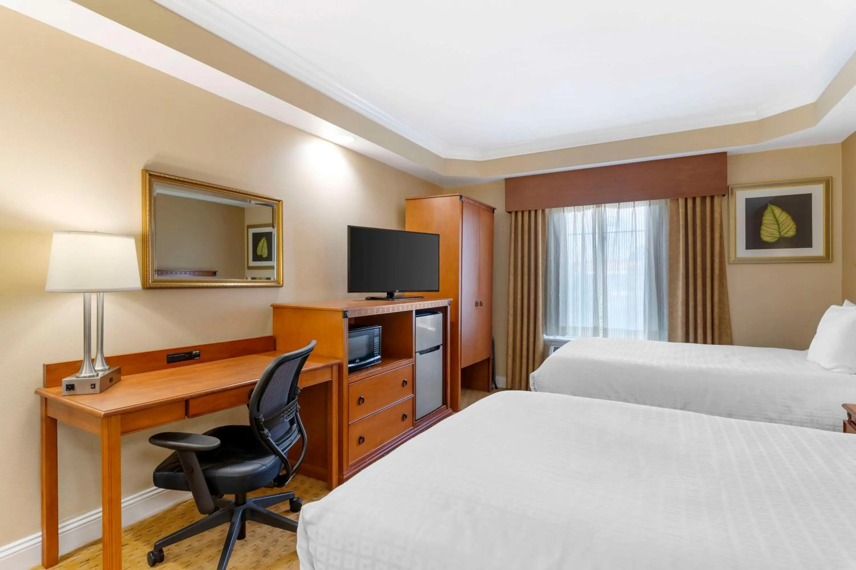 Bedroom, Bed in Best Western Plus Kingsland