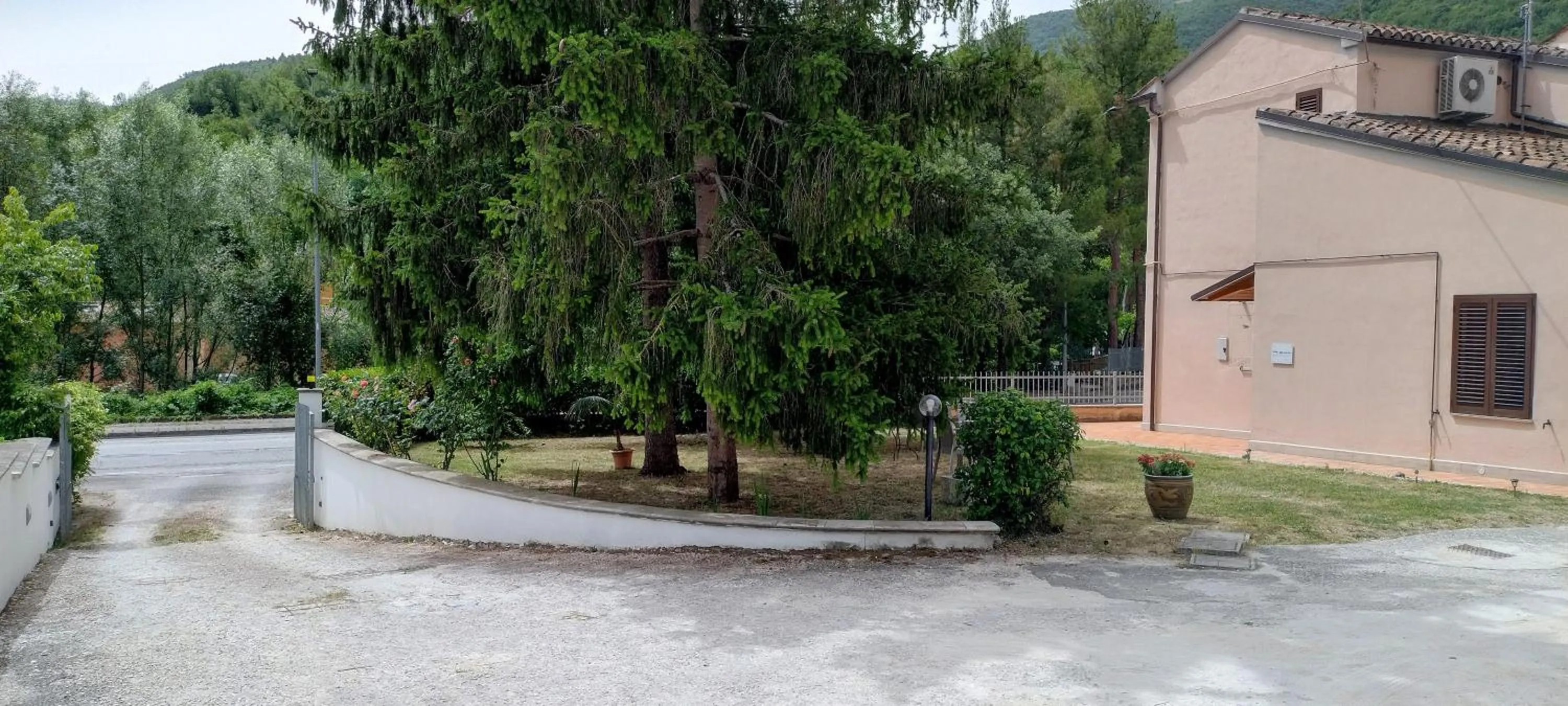 Facade/entrance in B&B Vetralla