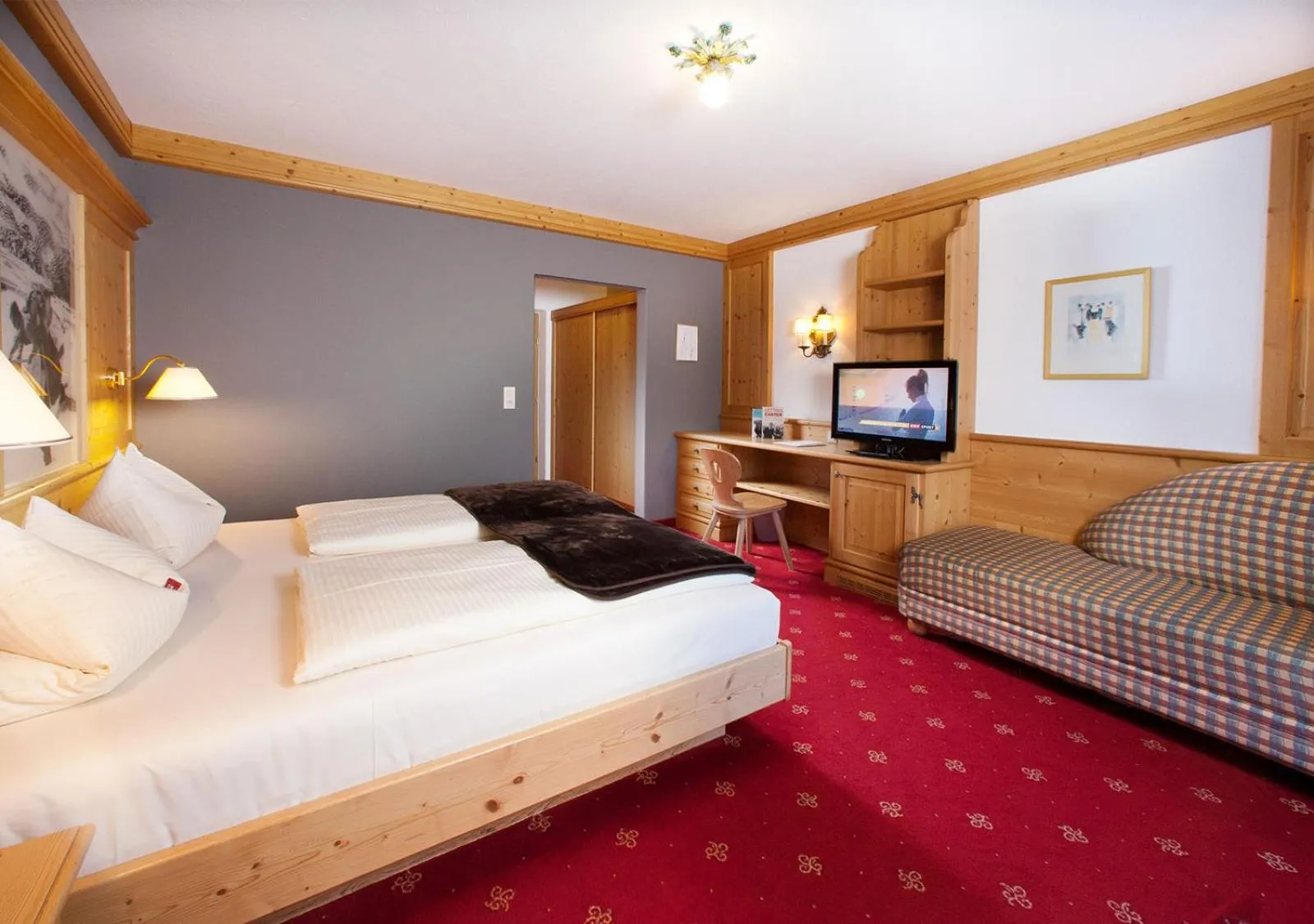 Photo of the whole room, Bed in Hotel Bruno