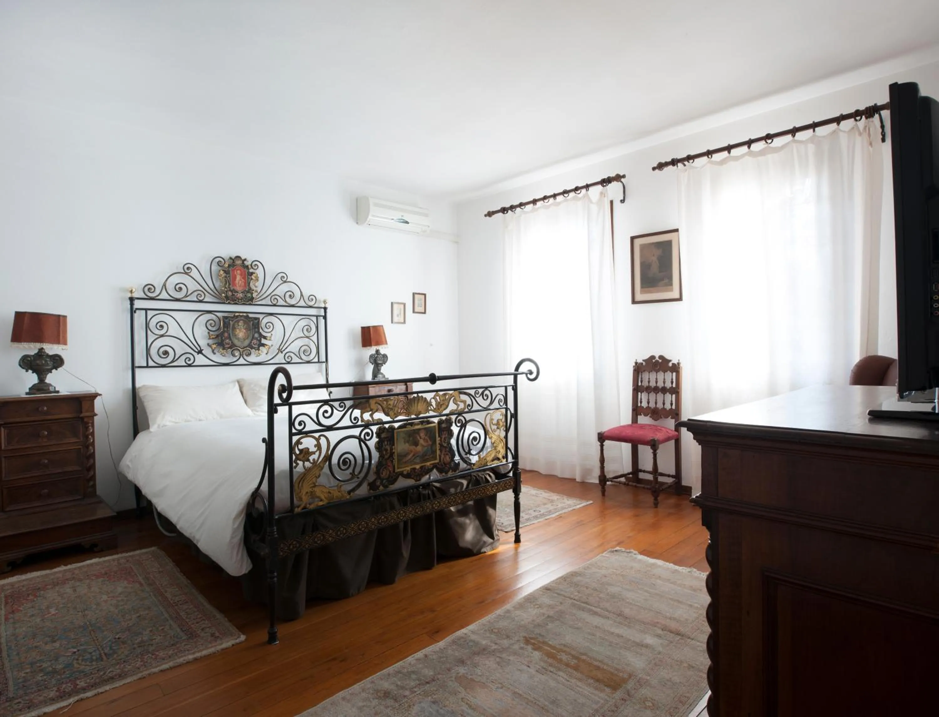 Bed in Bed & breakfast Villa Lisetta