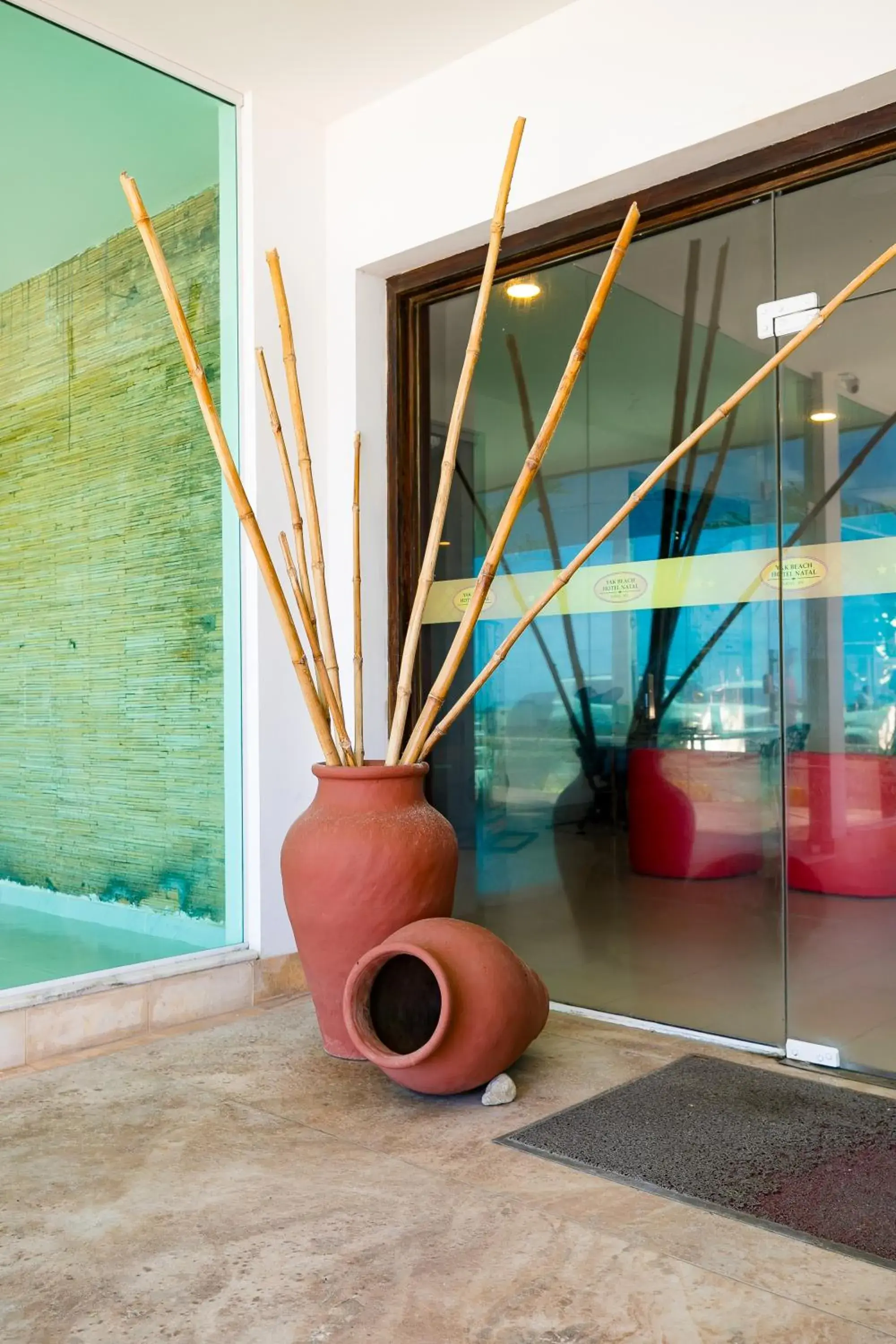 Facade/entrance in Yak Beach Hotel Natal Facade/entrance in Yak Beach Hotel Natal