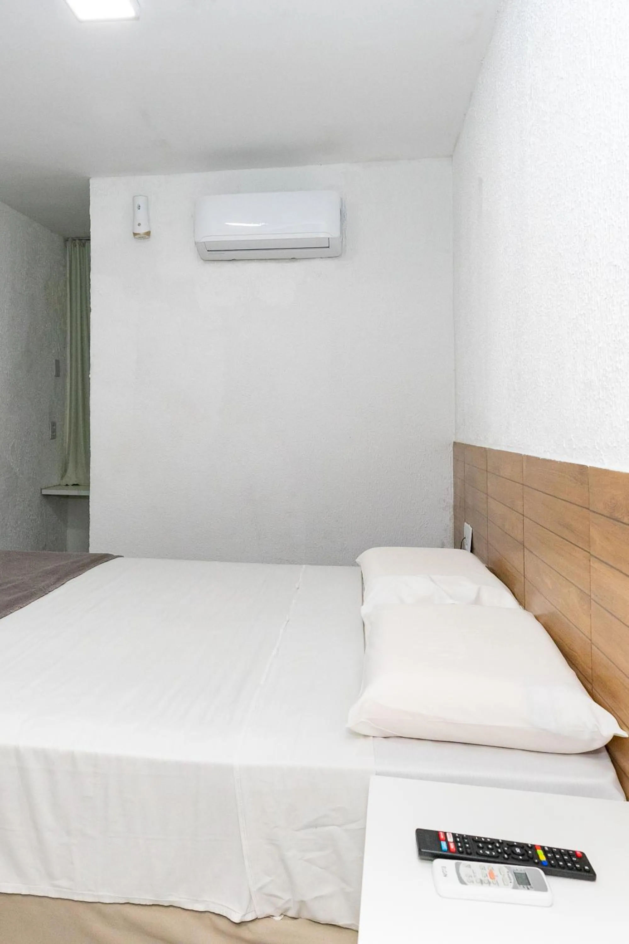 Bedroom, Bed in Yak Beach Hotel Natal