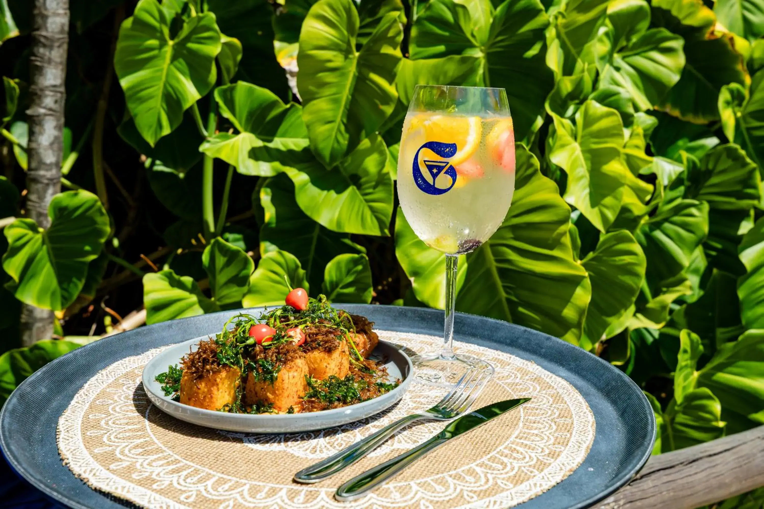 Lounge or bar in Yak Beach Hotel Natal Lounge or bar in Yak Beach Hotel Natal