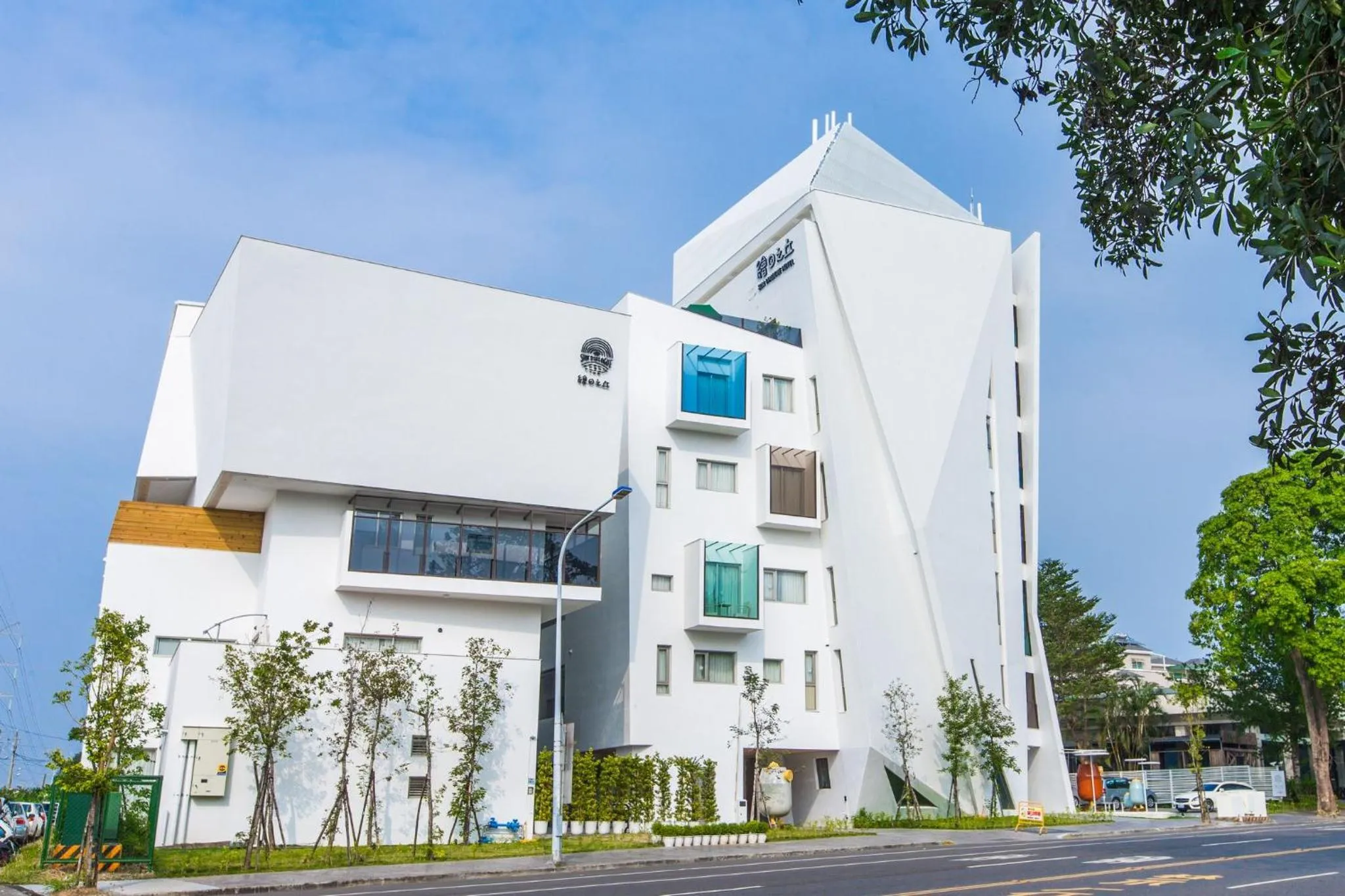 Facade/entrance in Sun Dialogue Hotel-By Cosmos Creation