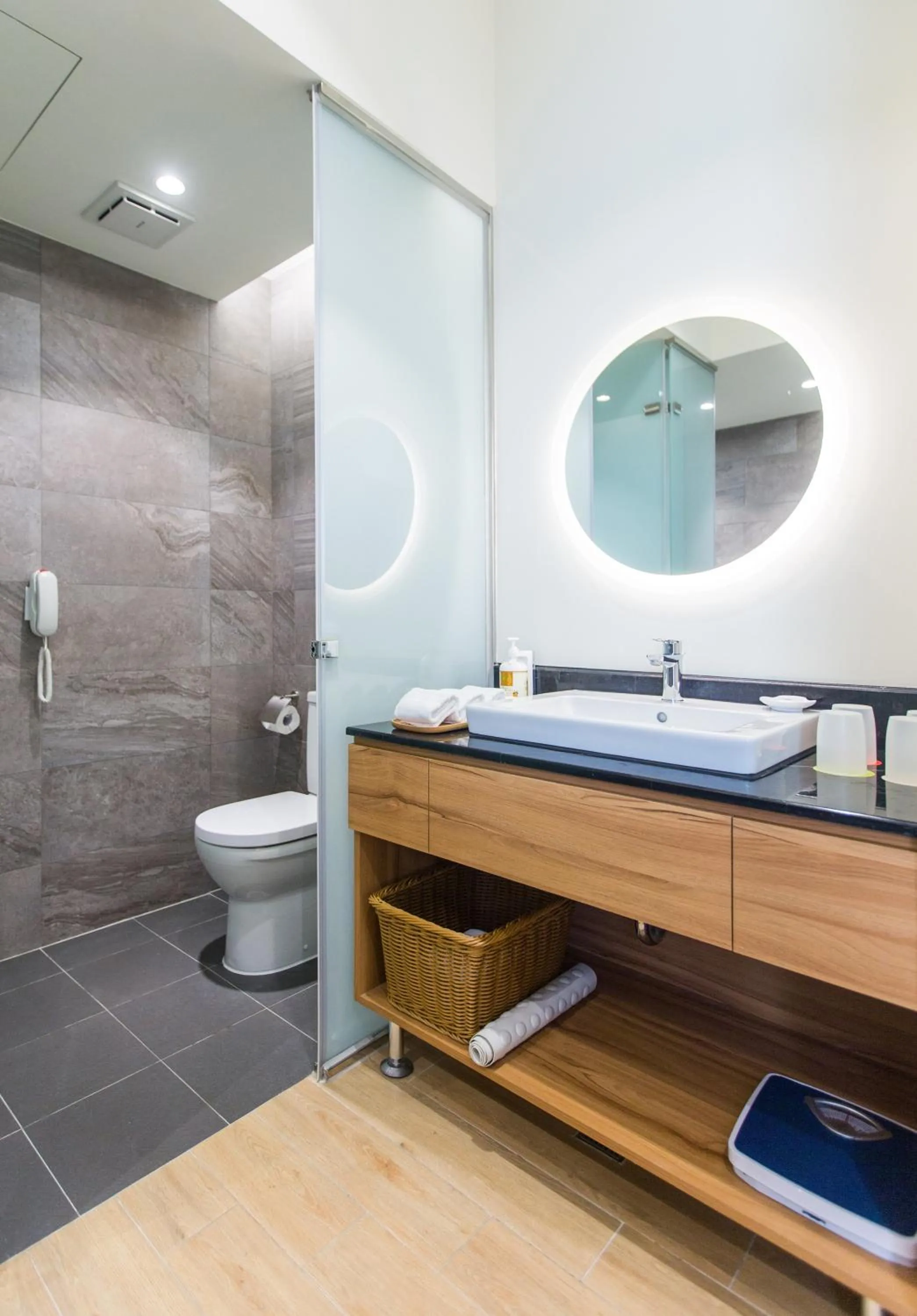 Toilet in Sun Dialogue Hotel-By Cosmos Creation