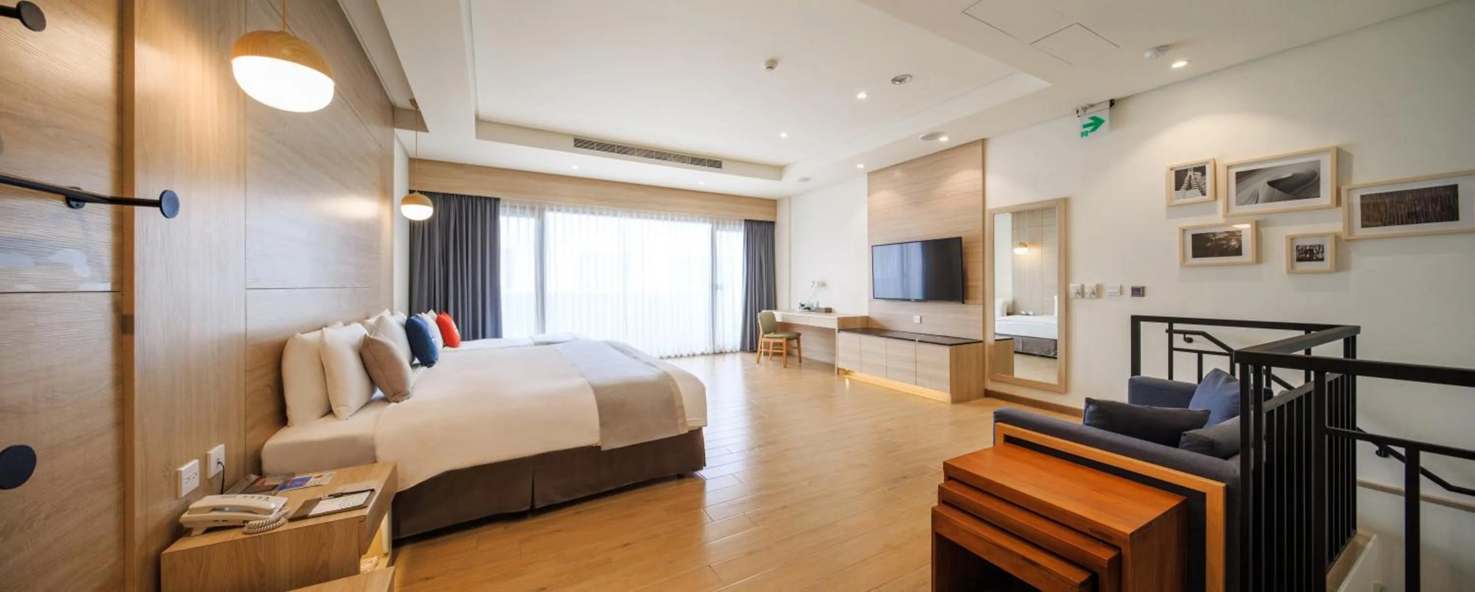 Photo of the whole room, Bed in Sun Dialogue Hotel-By Cosmos Creation