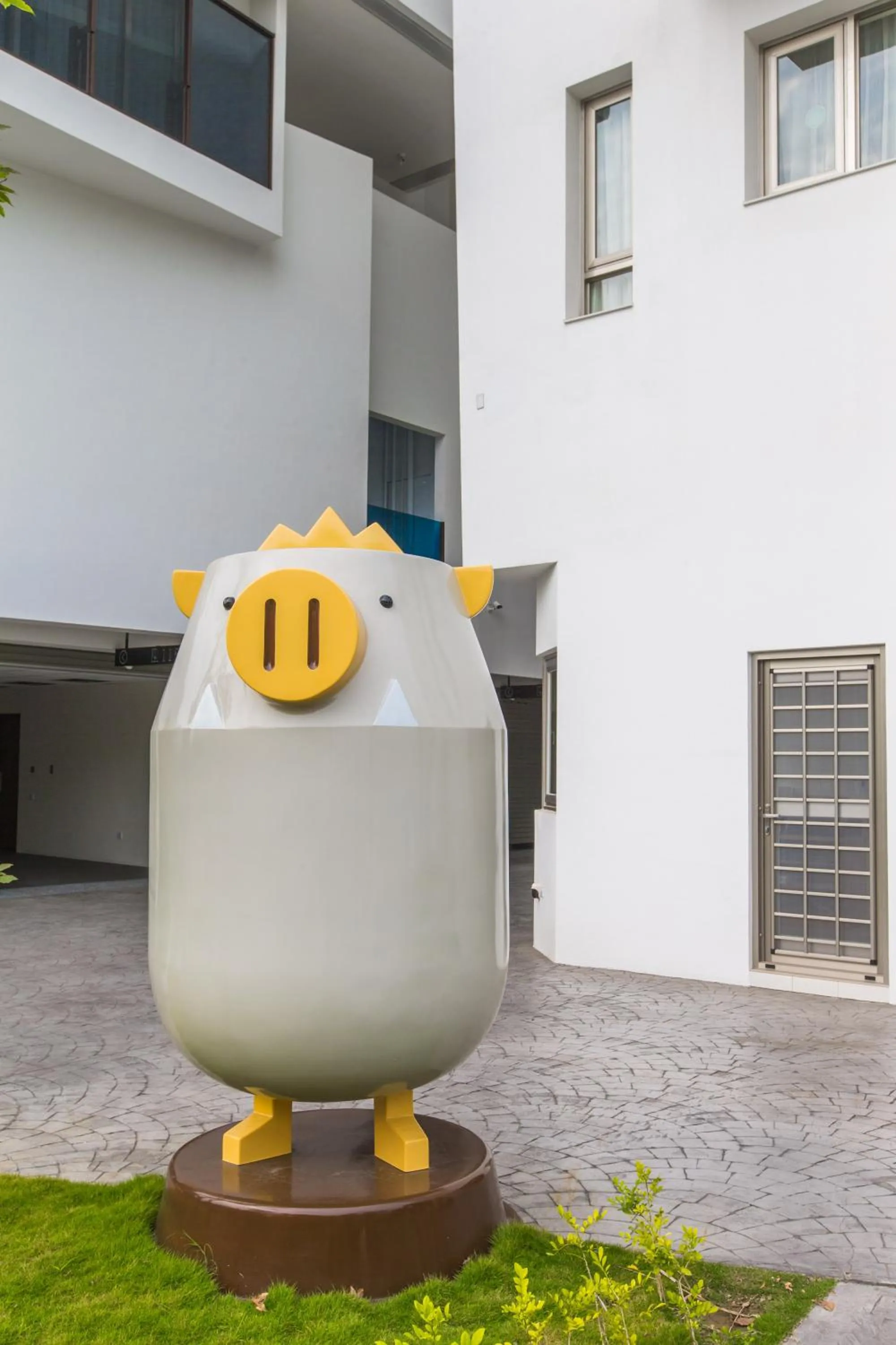 Staff in Sun Dialogue Hotel-By Cosmos Creation