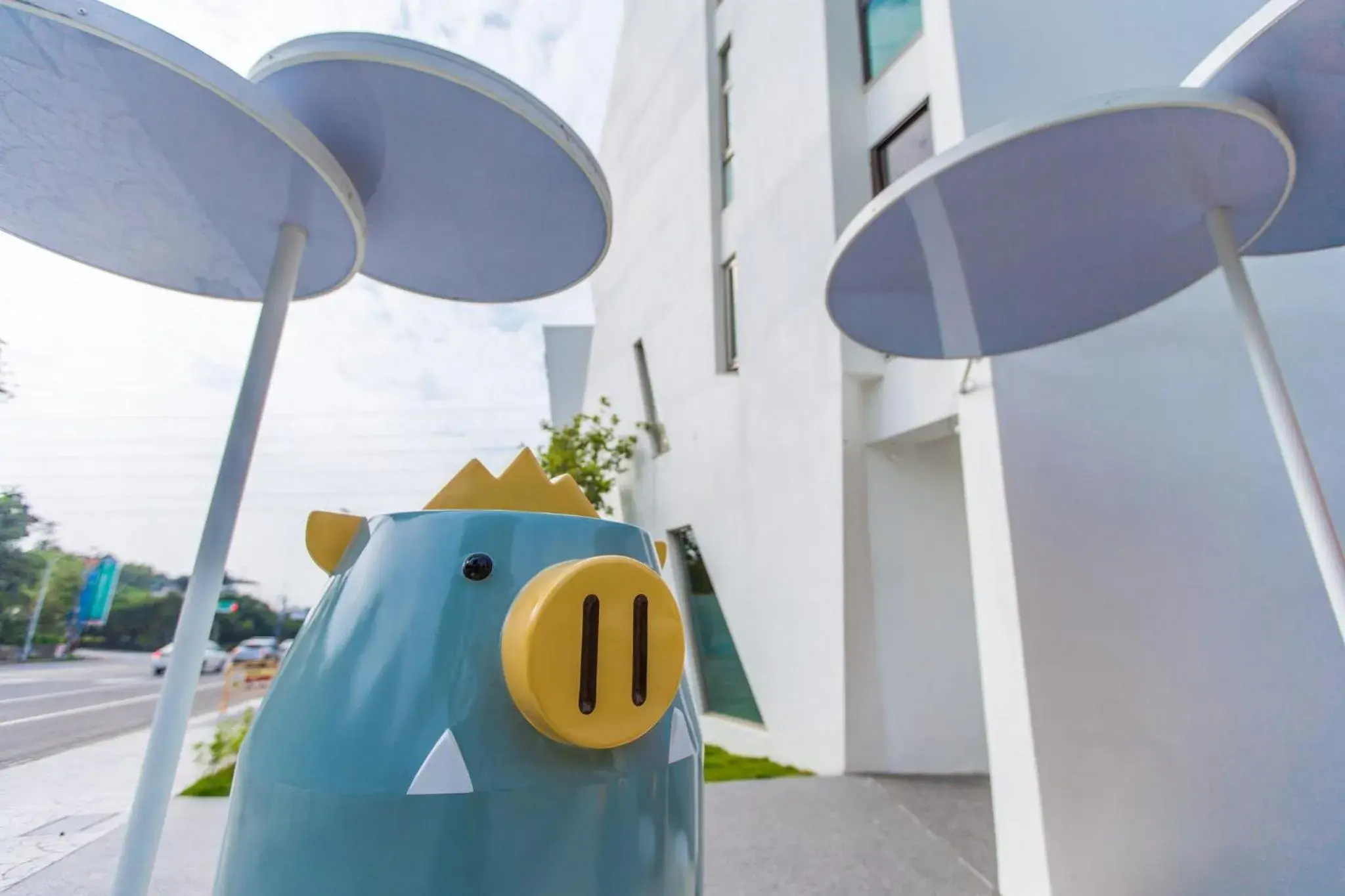 Facade/entrance in Sun Dialogue Hotel-By Cosmos Creation Facade/entrance in Sun Dialogue Hotel-By Cosmos Creation