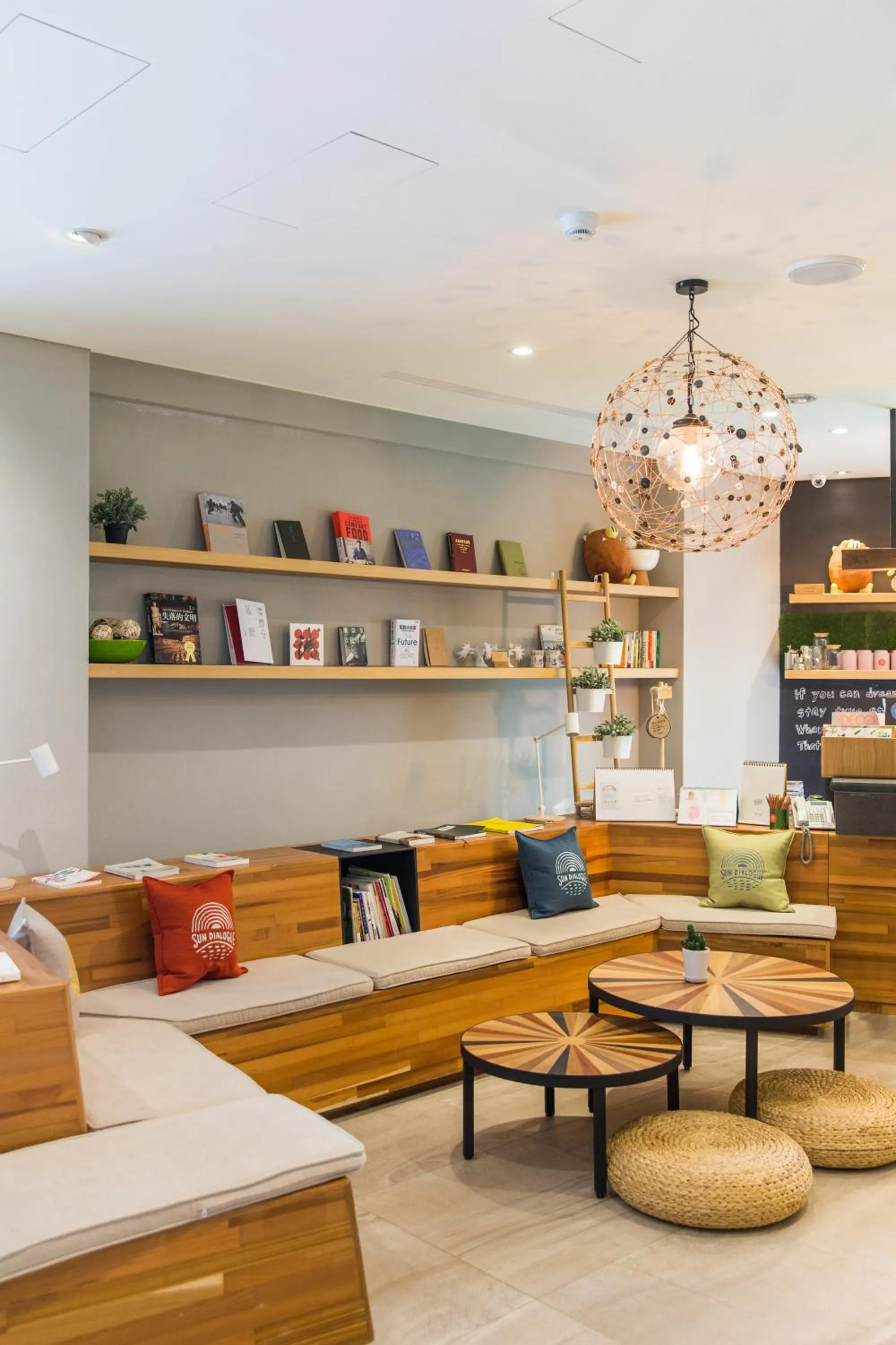 Lobby or reception in Sun Dialogue Hotel-By Cosmos Creation