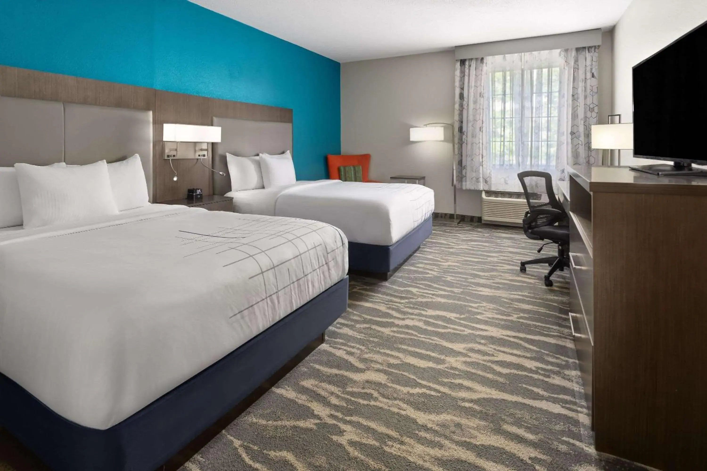 Photo of the whole room, Bed in La Quinta by Wyndham Kokomo Photo of the whole room, Bed in La Quinta by Wyndham Kokomo