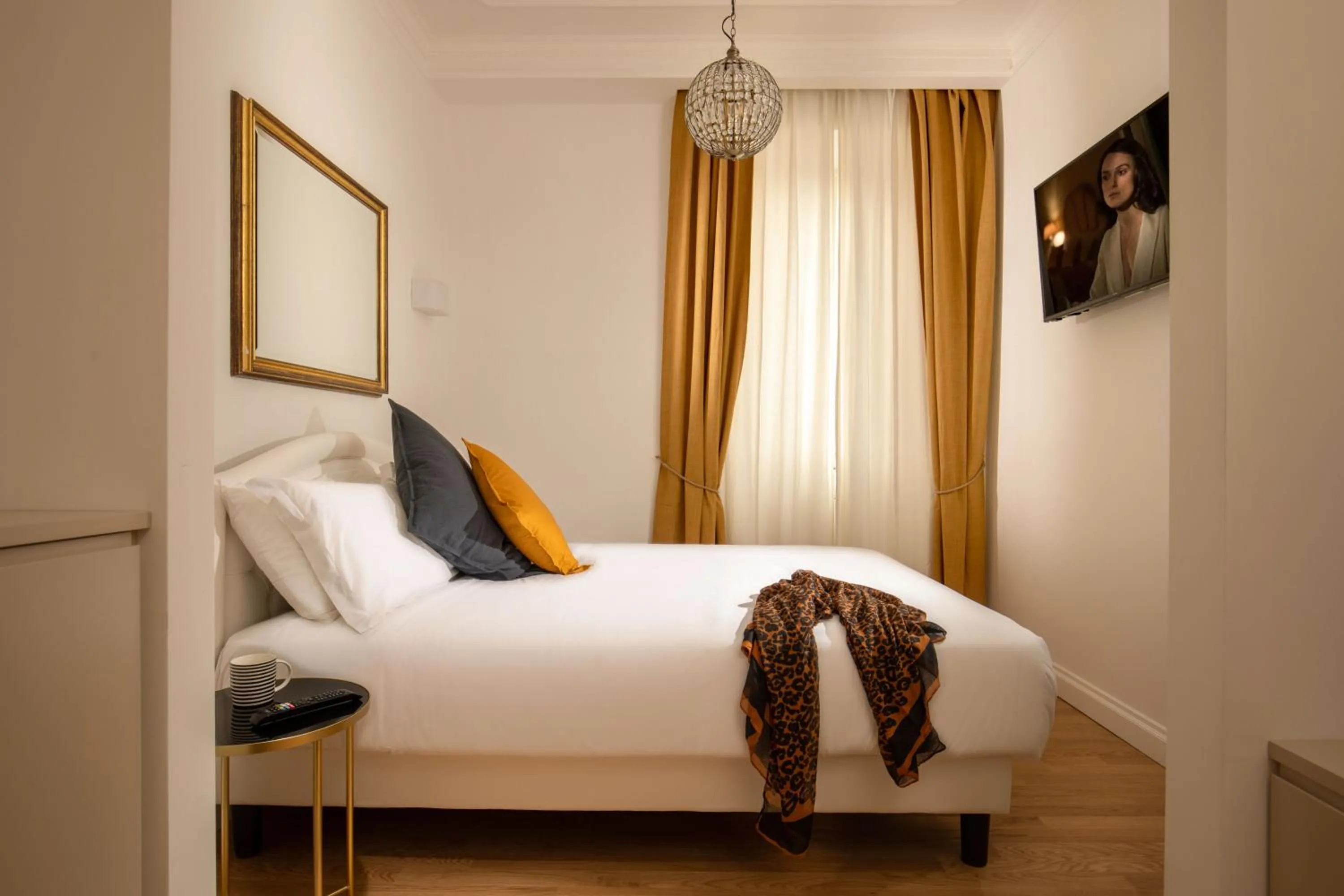 Bed in Domus Serafino