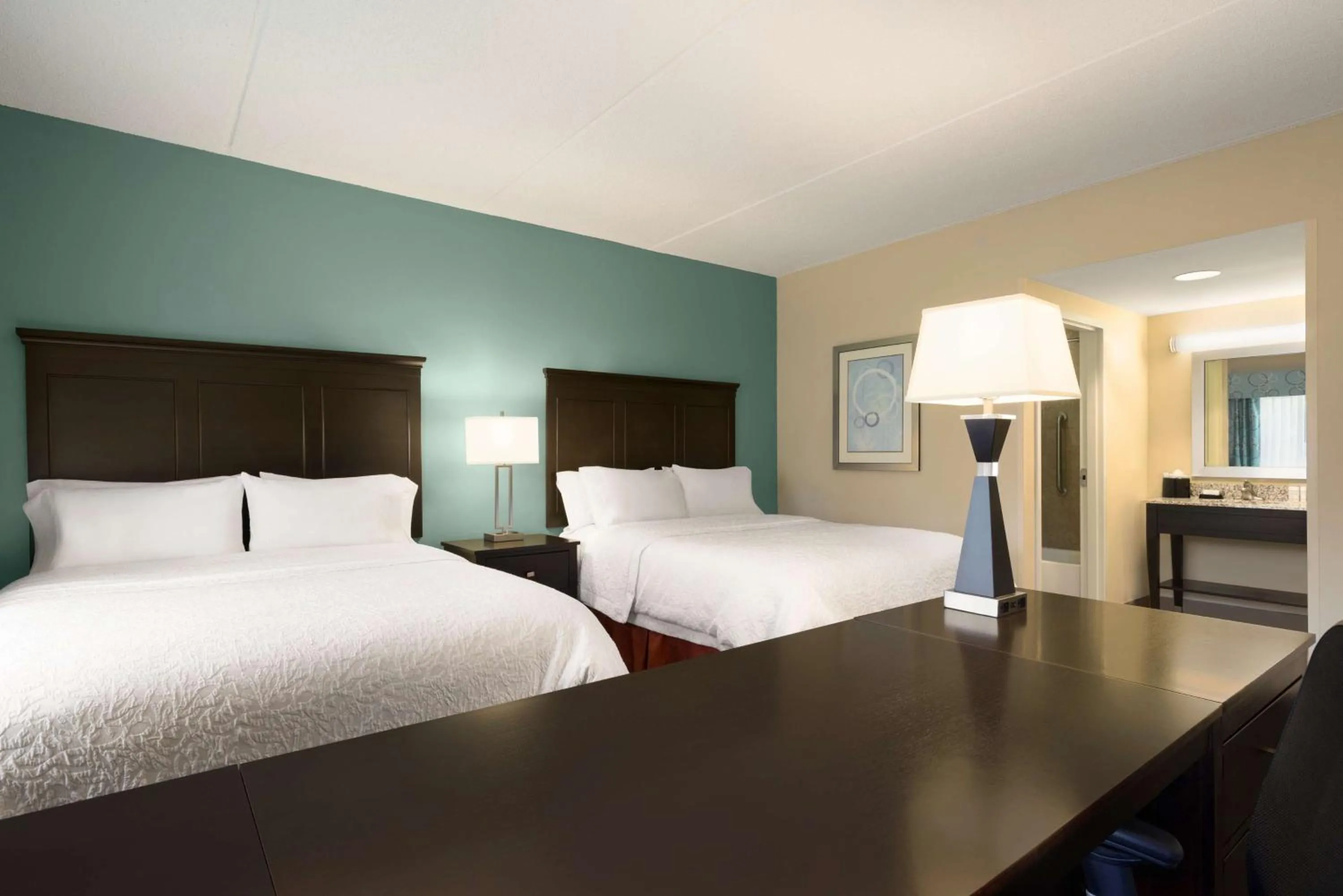 Bedroom, Bed in Hampton Inn & Suites Bluffton-Sun City