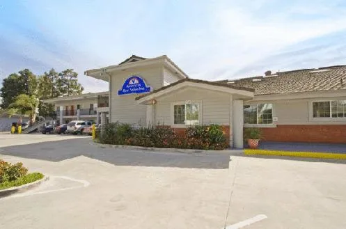 Property building in Americas Best Value Inn Oxnard-Port Hueneme