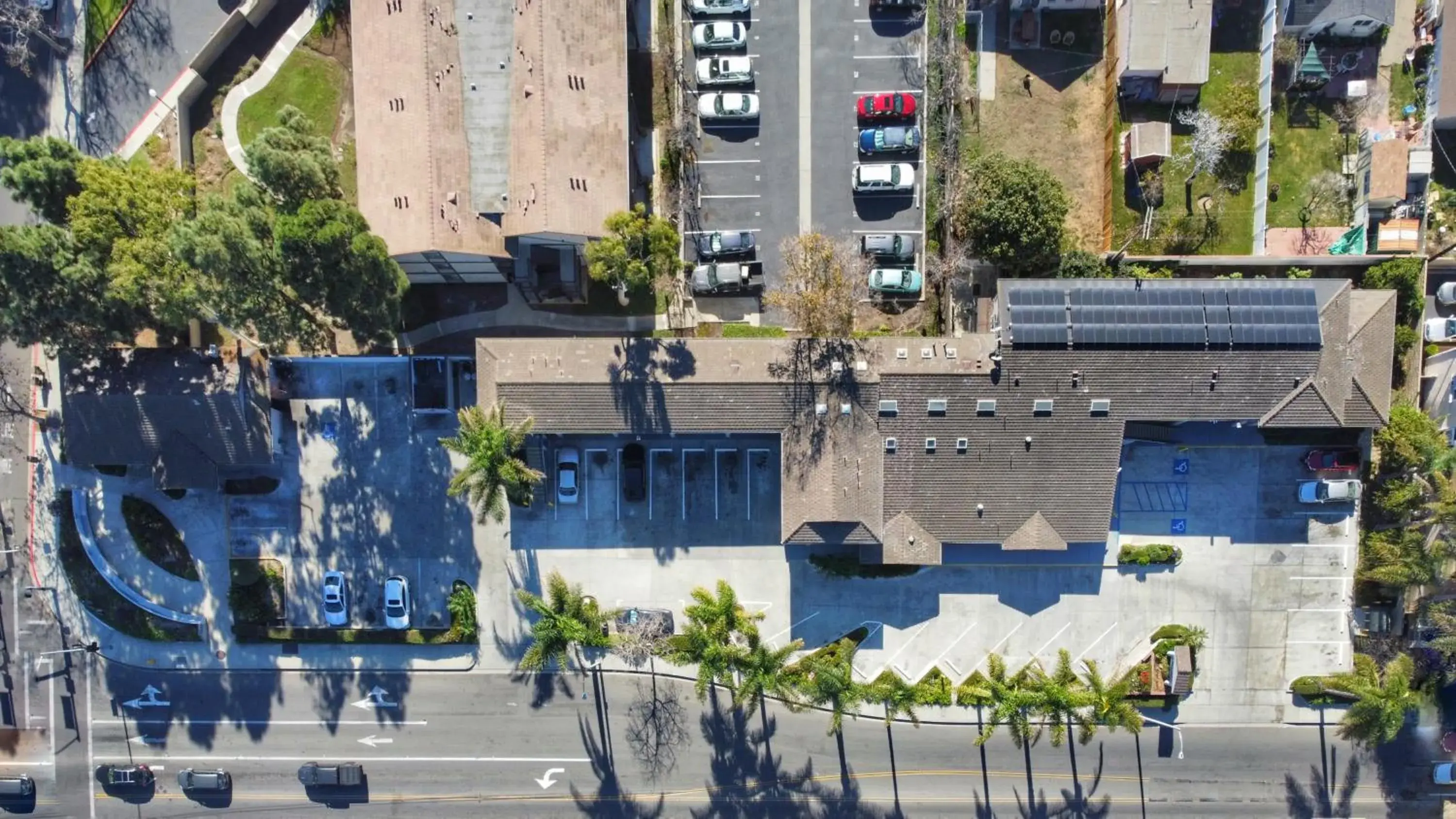 Property building in Americas Best Value Inn Oxnard-Port Hueneme Property building in Americas Best Value Inn Oxnard-Port Hueneme