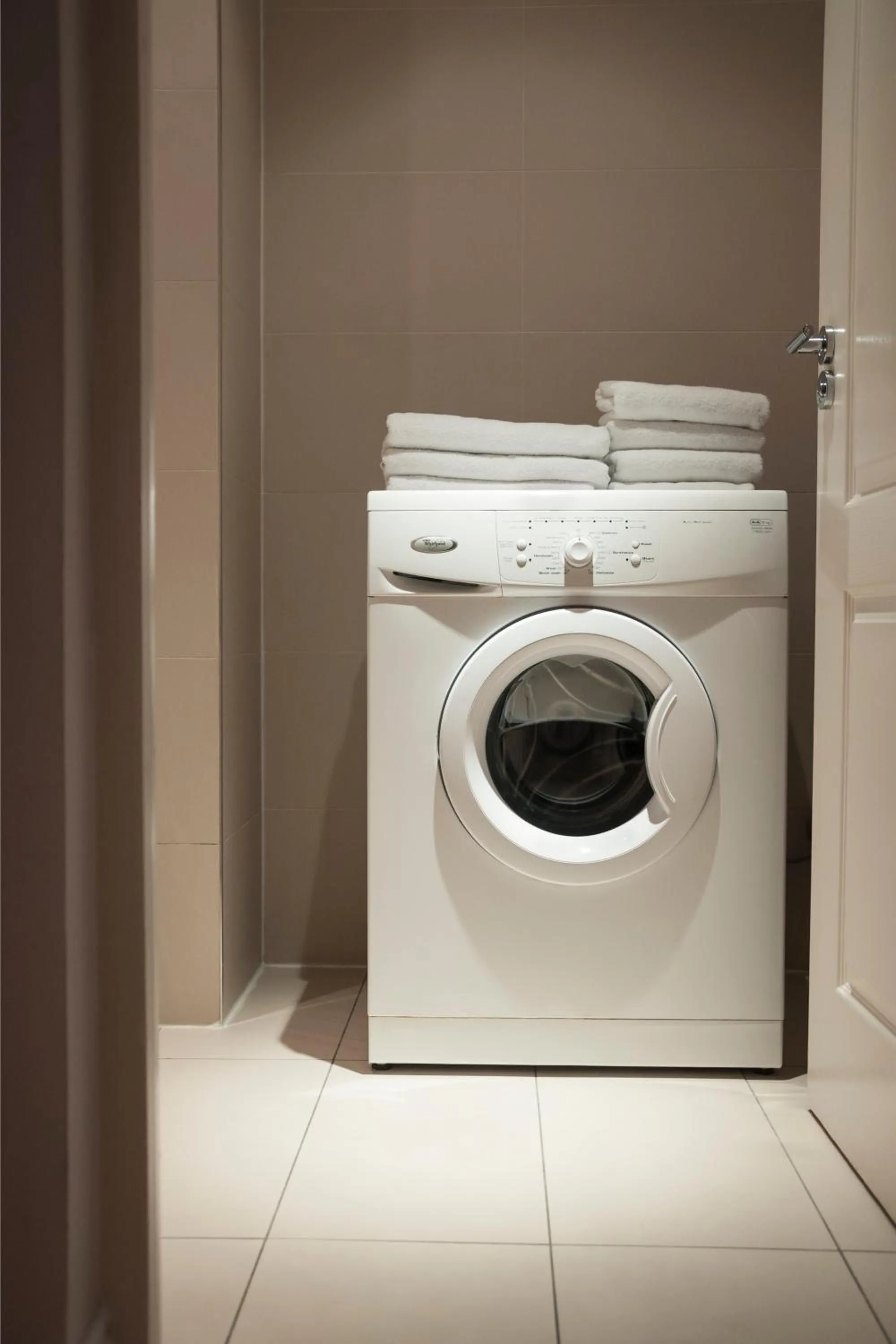 Bathroom in 12 London Street Apartments