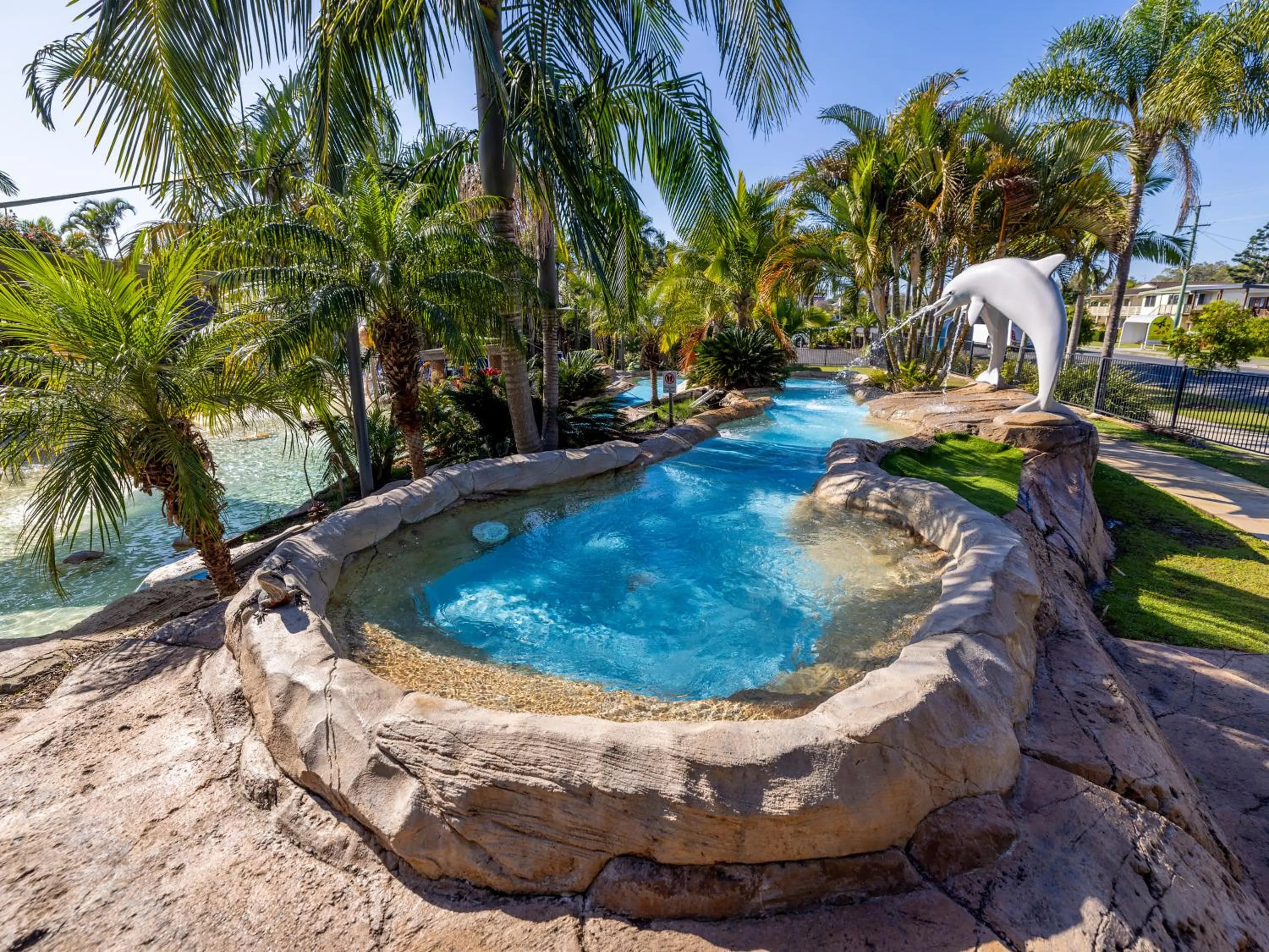 Swimming pool in NRMA Blue Dolphin Yamba Holiday Resort