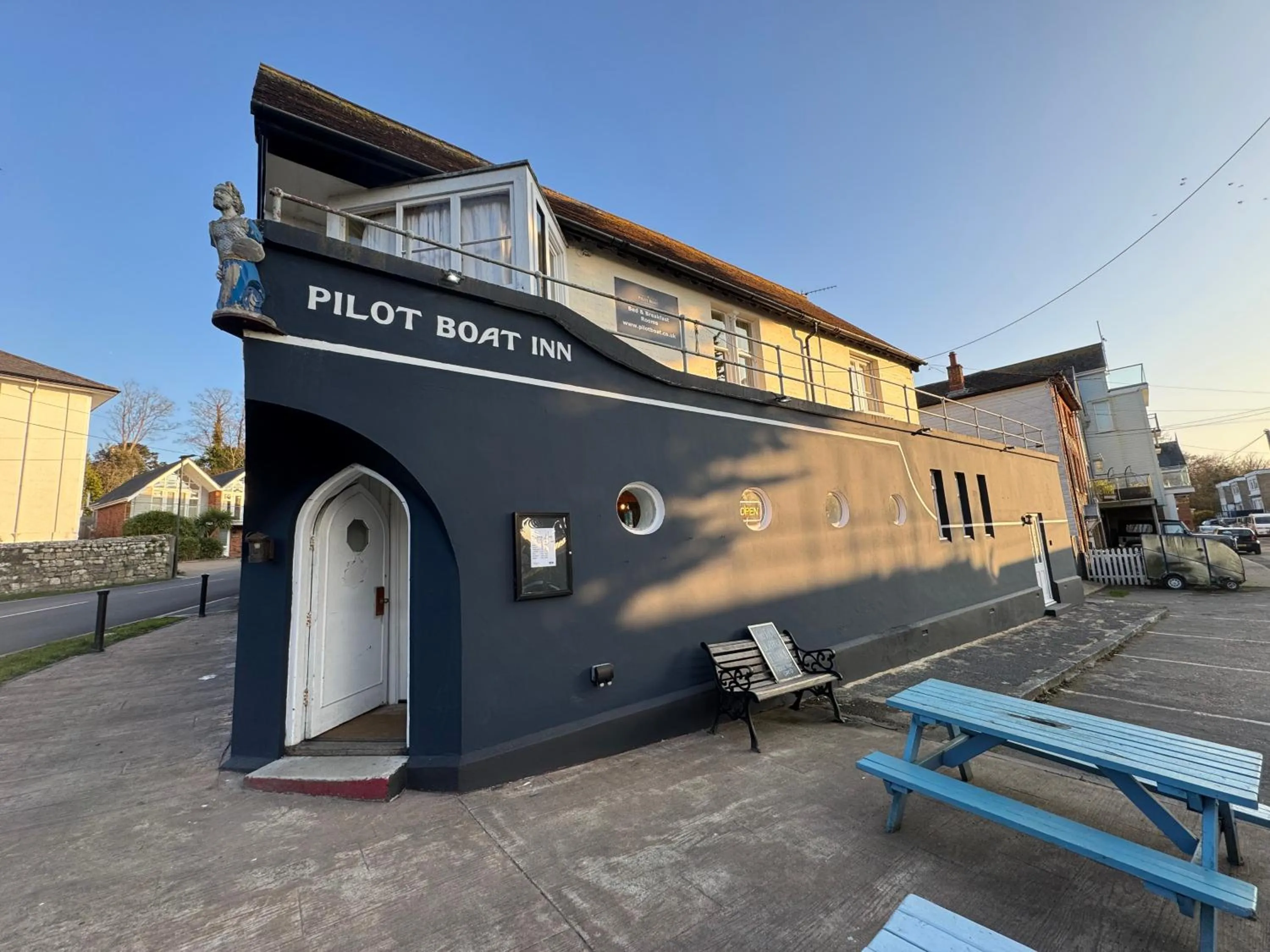 Property building in The Pilot Boat Inn, Isle of Wight