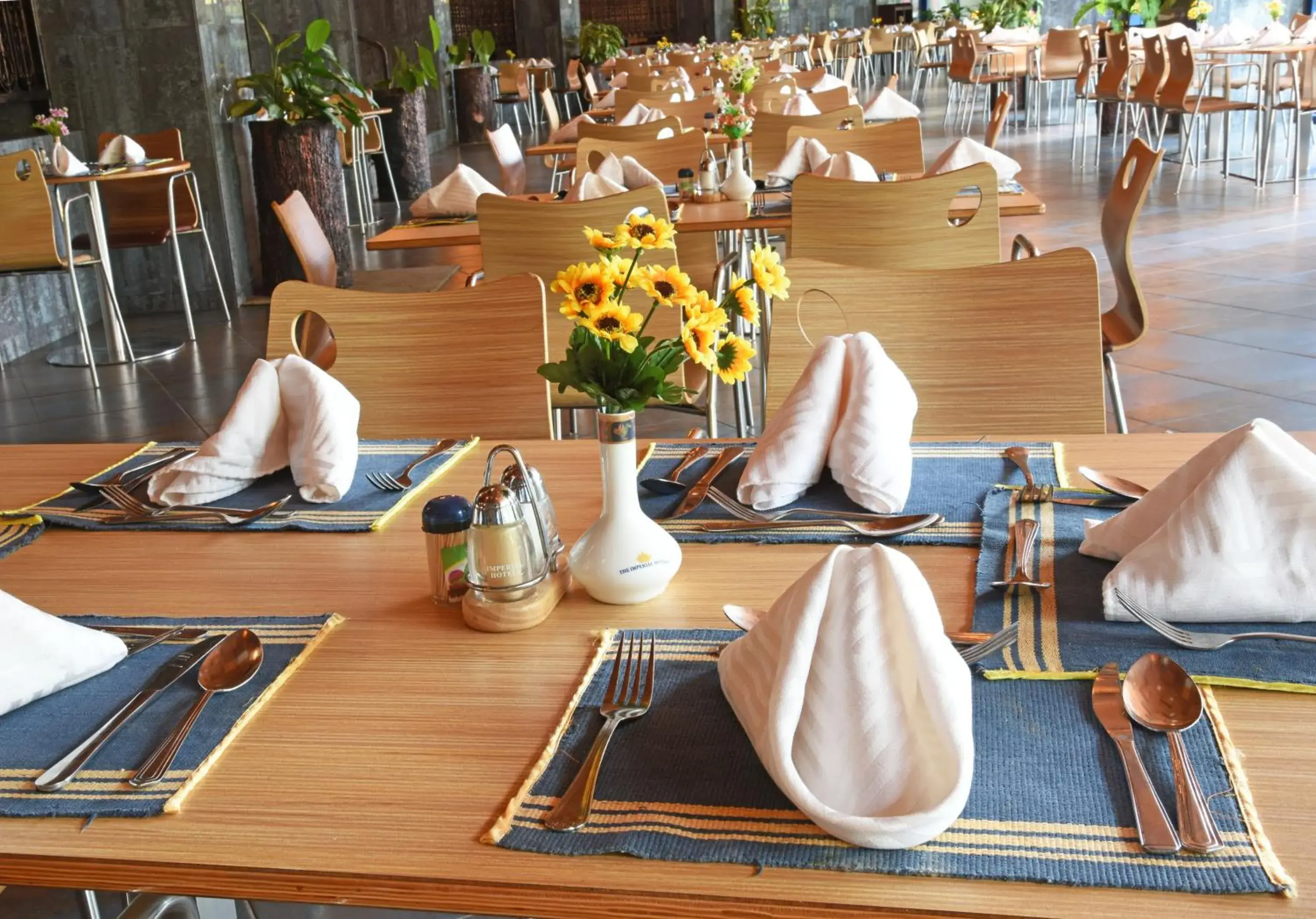 Restaurant/places to eat in Imperial Resort Beach Hotel Restaurant/places to eat in Imperial Resort Beach Hotel