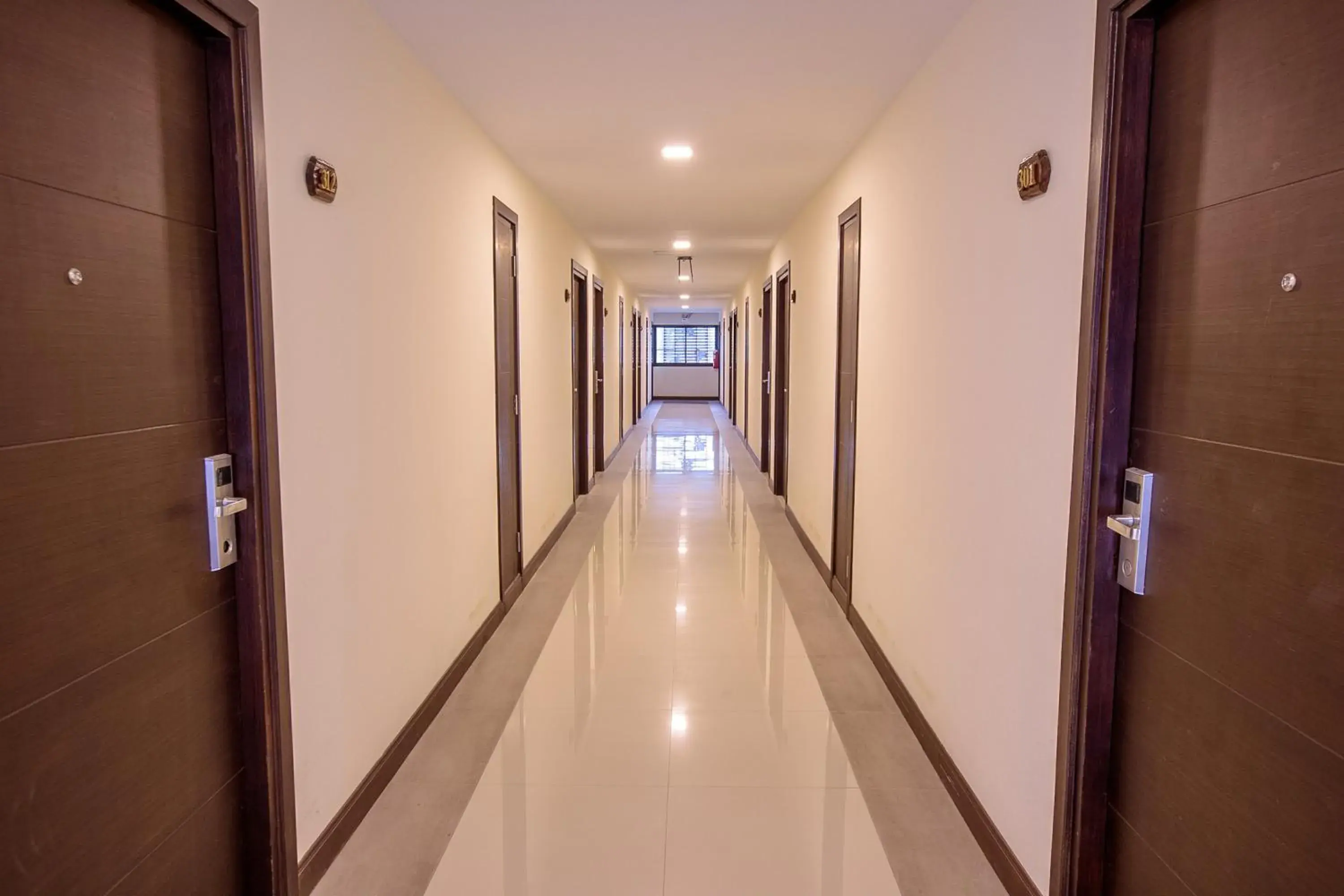 Property building in Huen Jao Ban Hotel Property building in Huen Jao Ban Hotel